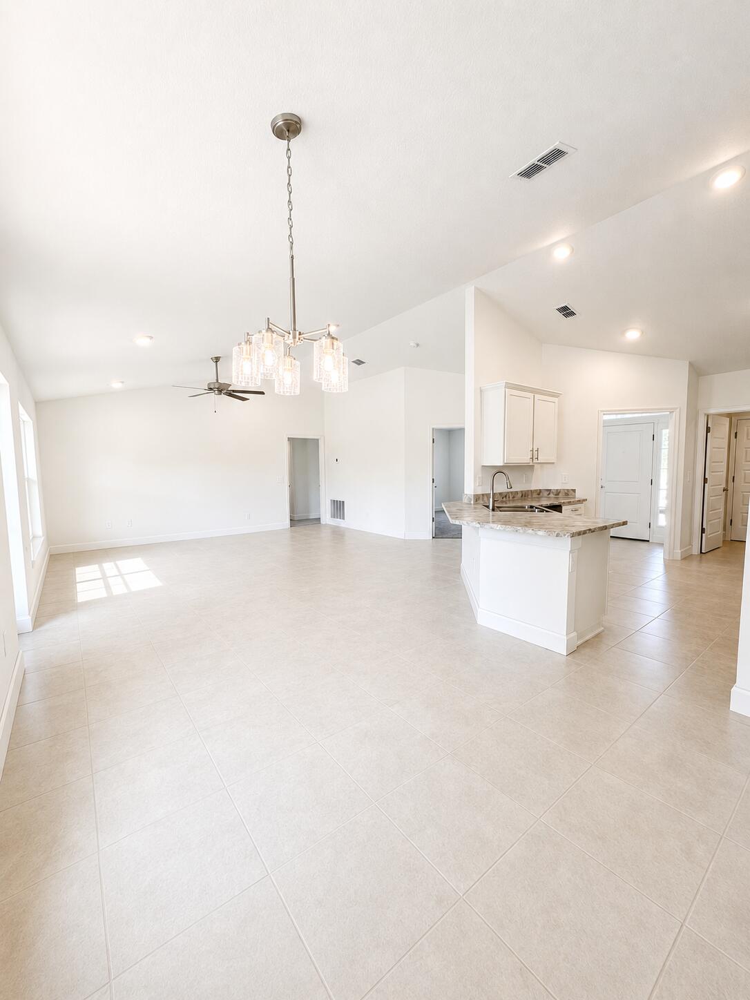 3009 Sw Savona Boulevard Property Photo 5