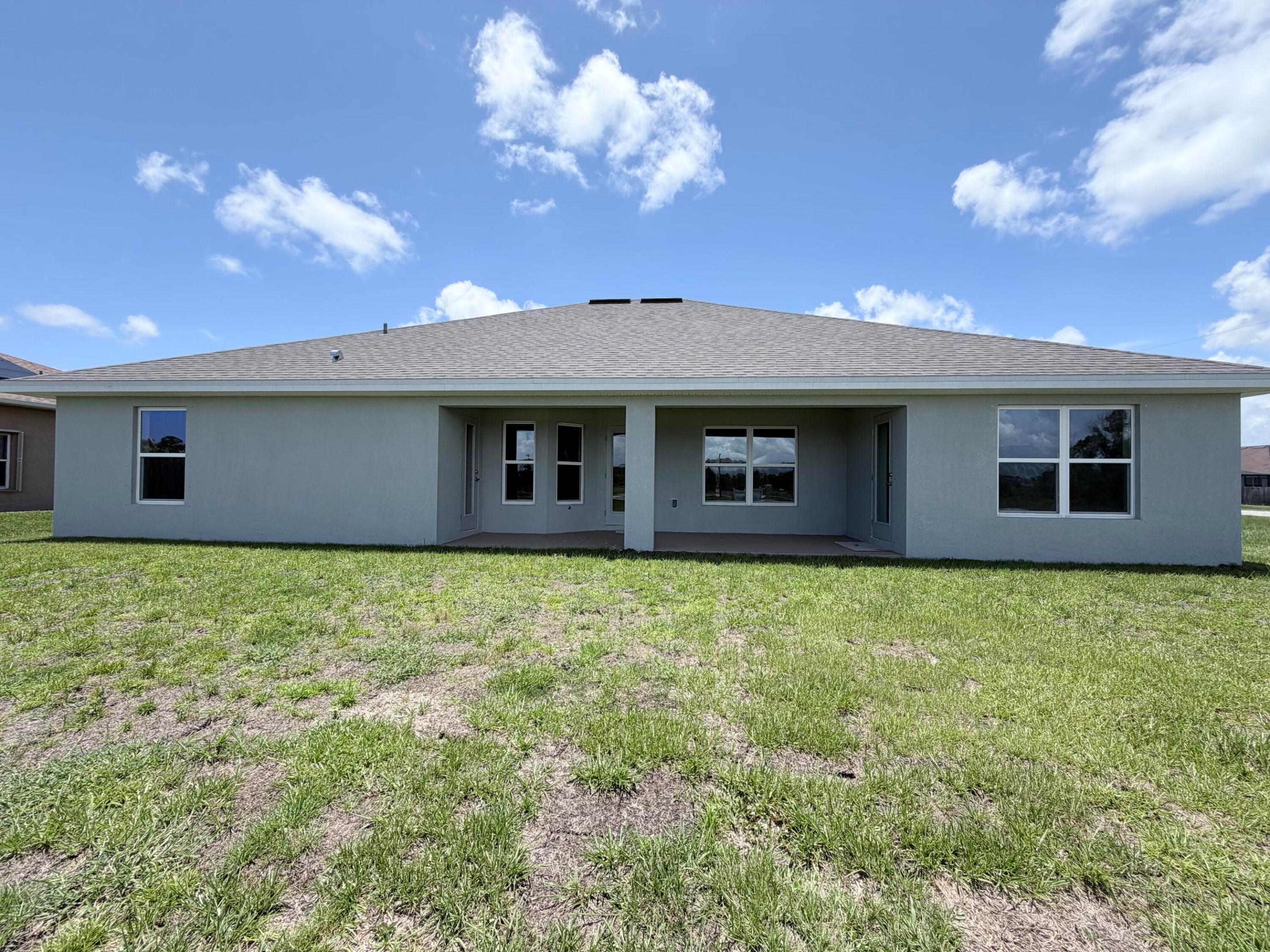 5801 Nw Dana Circle Property Photo 19