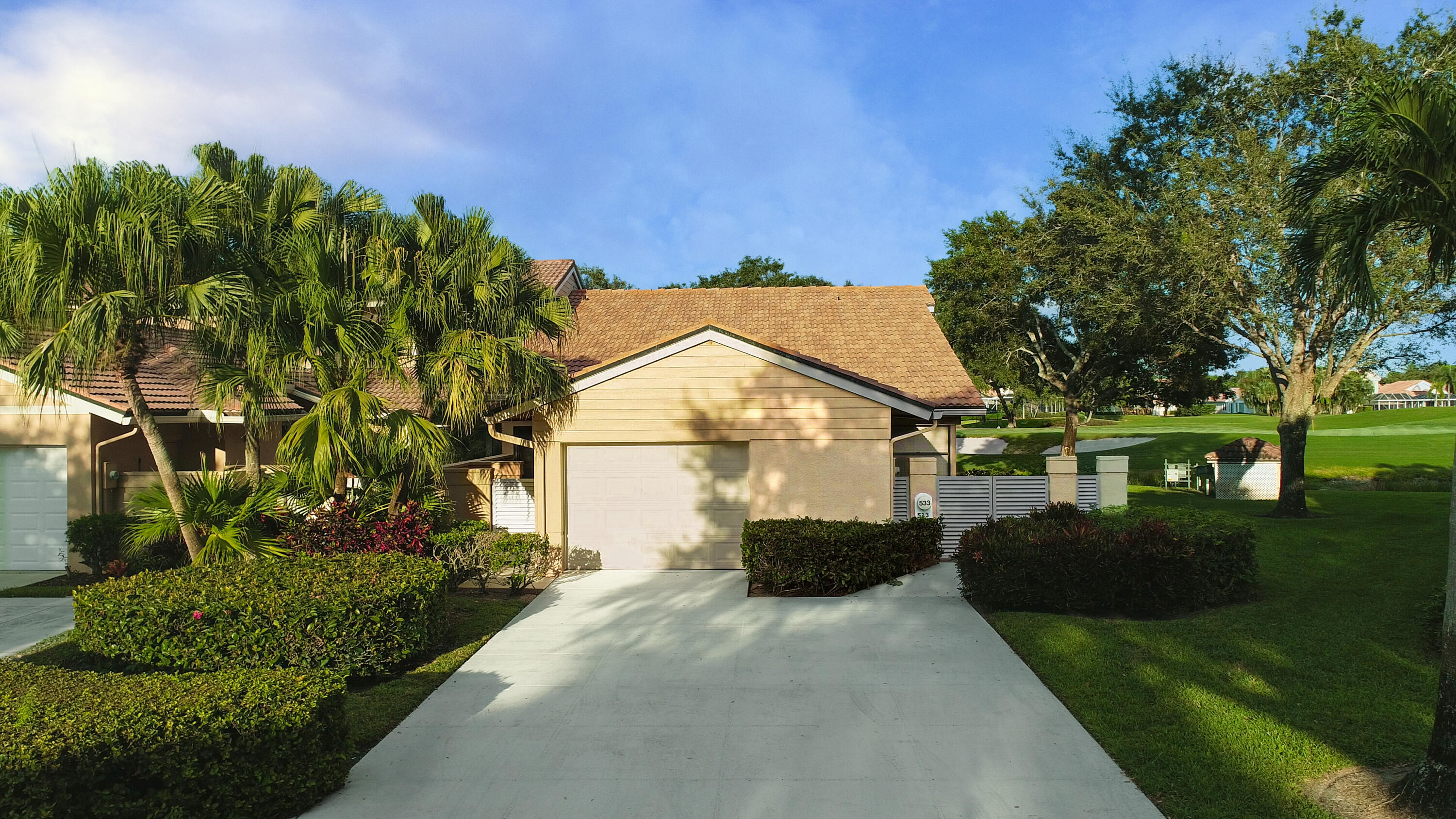533 Prestwick Circle Property Photo 1