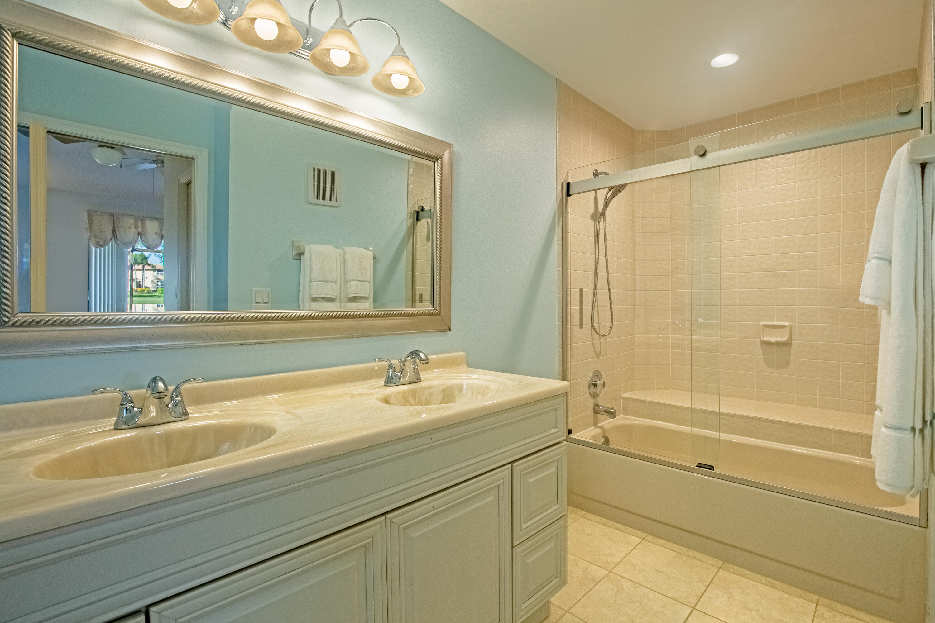 533 Prestwick Circle Property Photo 18