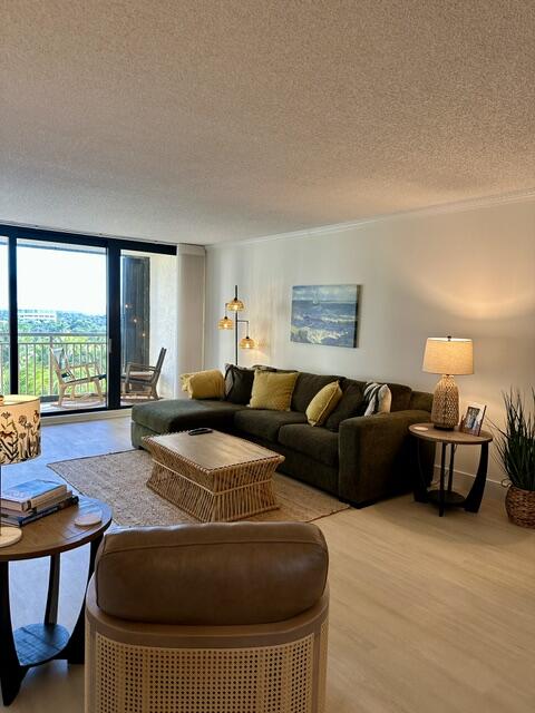 3400 N Ocean Drive 706 Property Photo 4