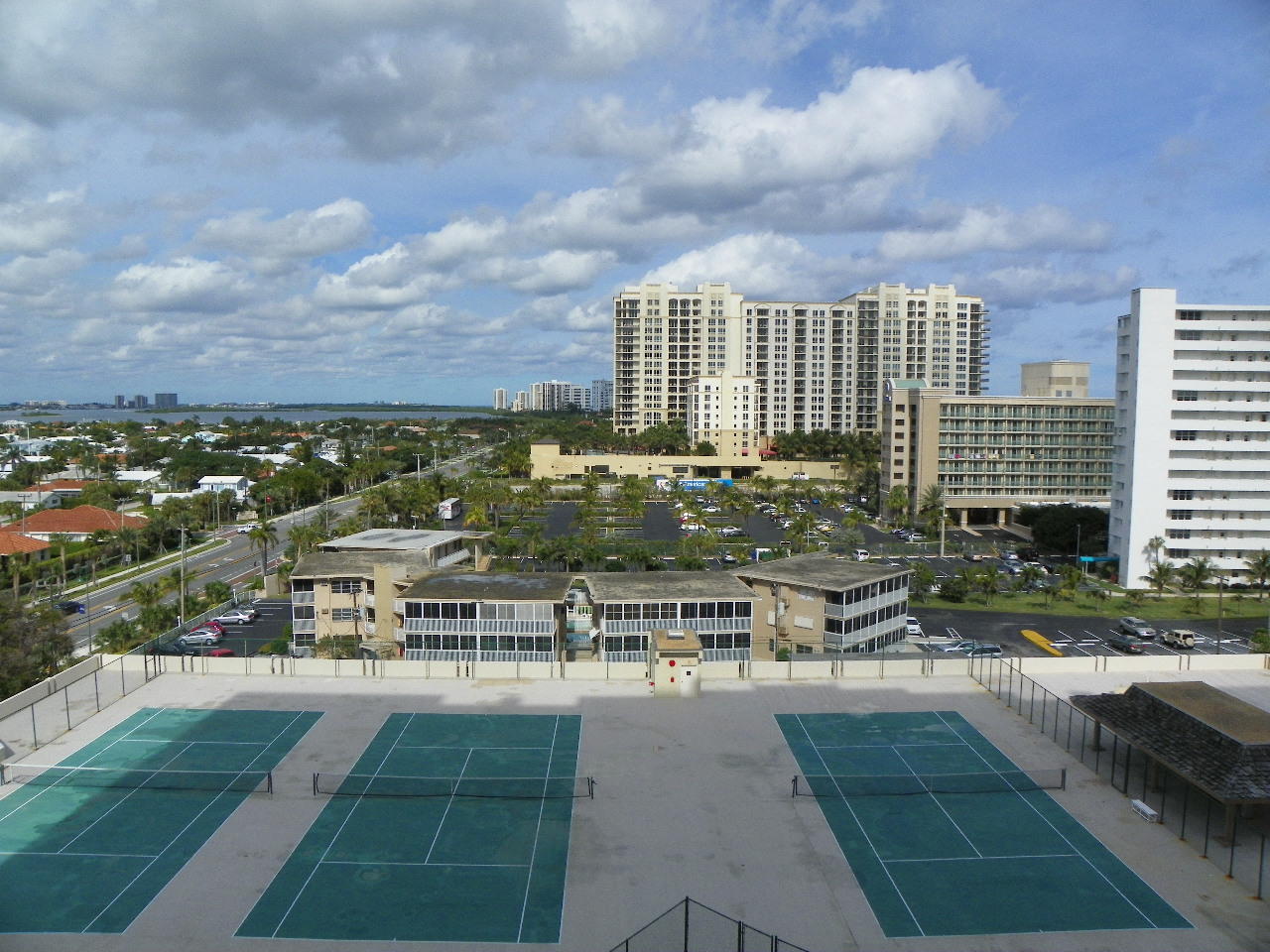 3400 N Ocean Drive 706 Property Photo 32