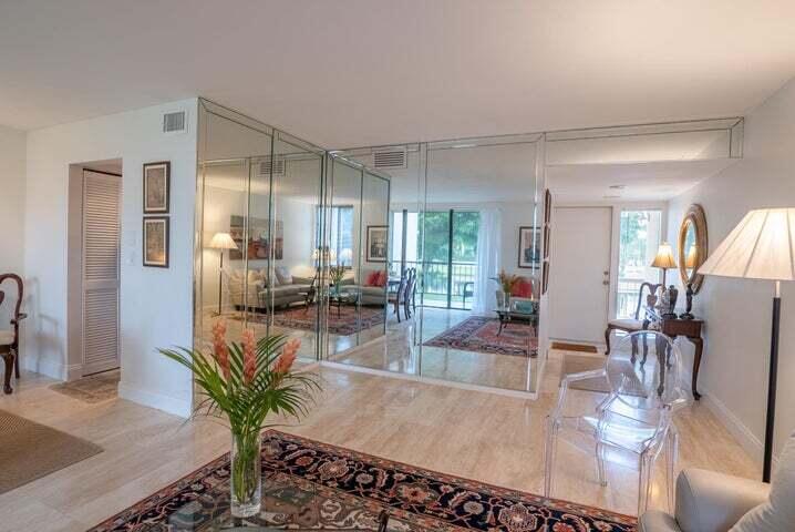 3205 Bridgewood Drive 3205 Property Photo 7