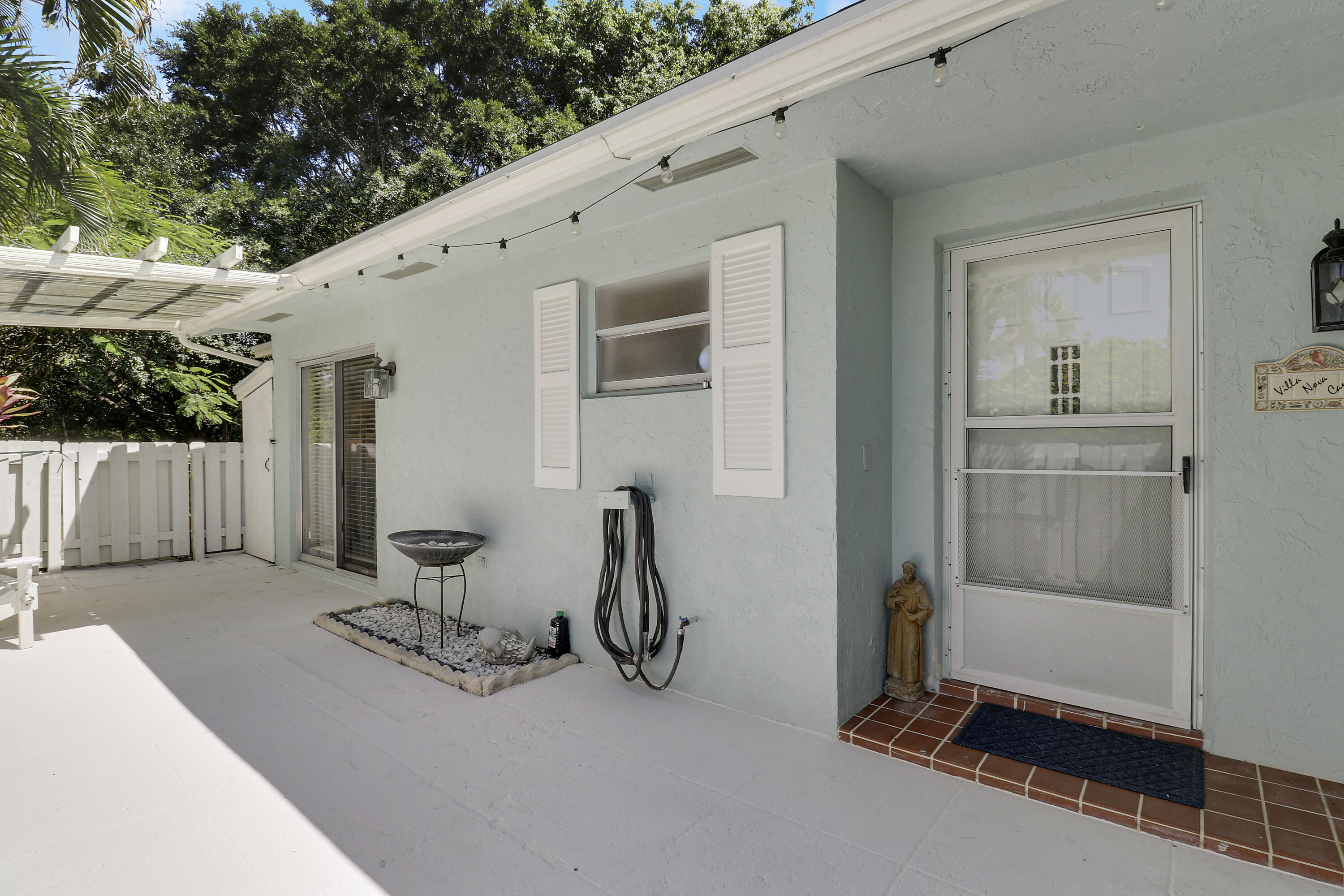 1329 Chippewa Street Property Photo 30