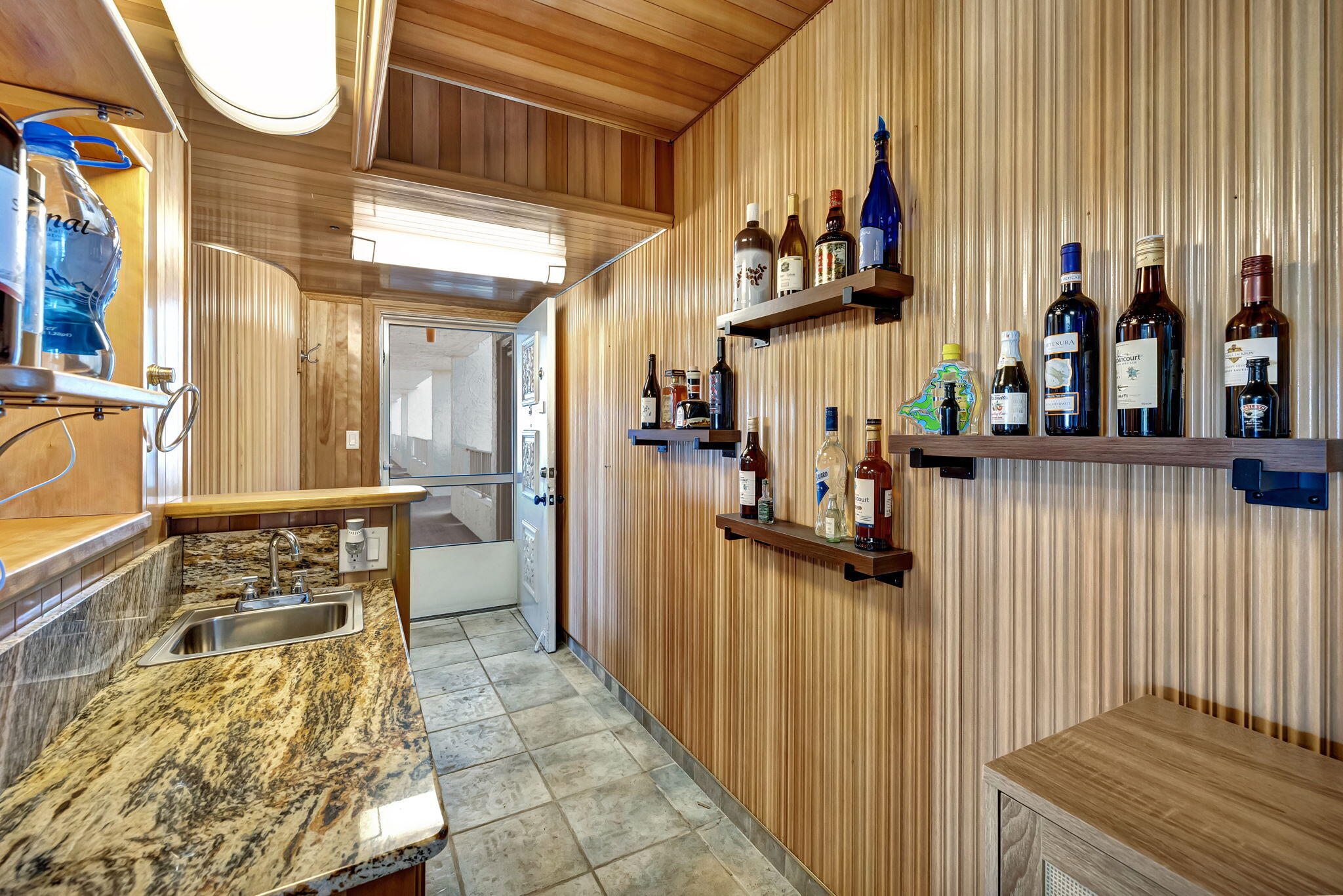 3910 Inverrary Boulevard 601-b Property Photo 7