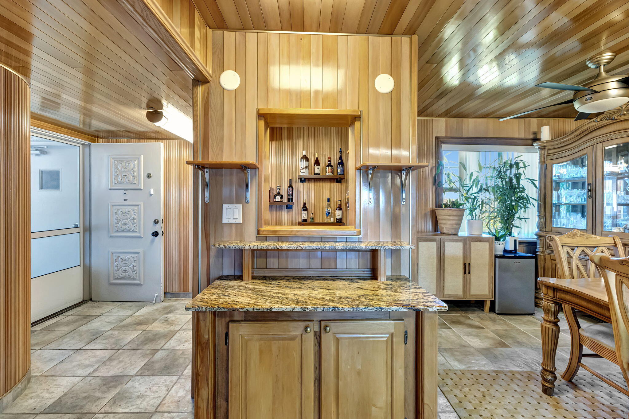 3910 Inverrary Boulevard 601-b Property Photo 9