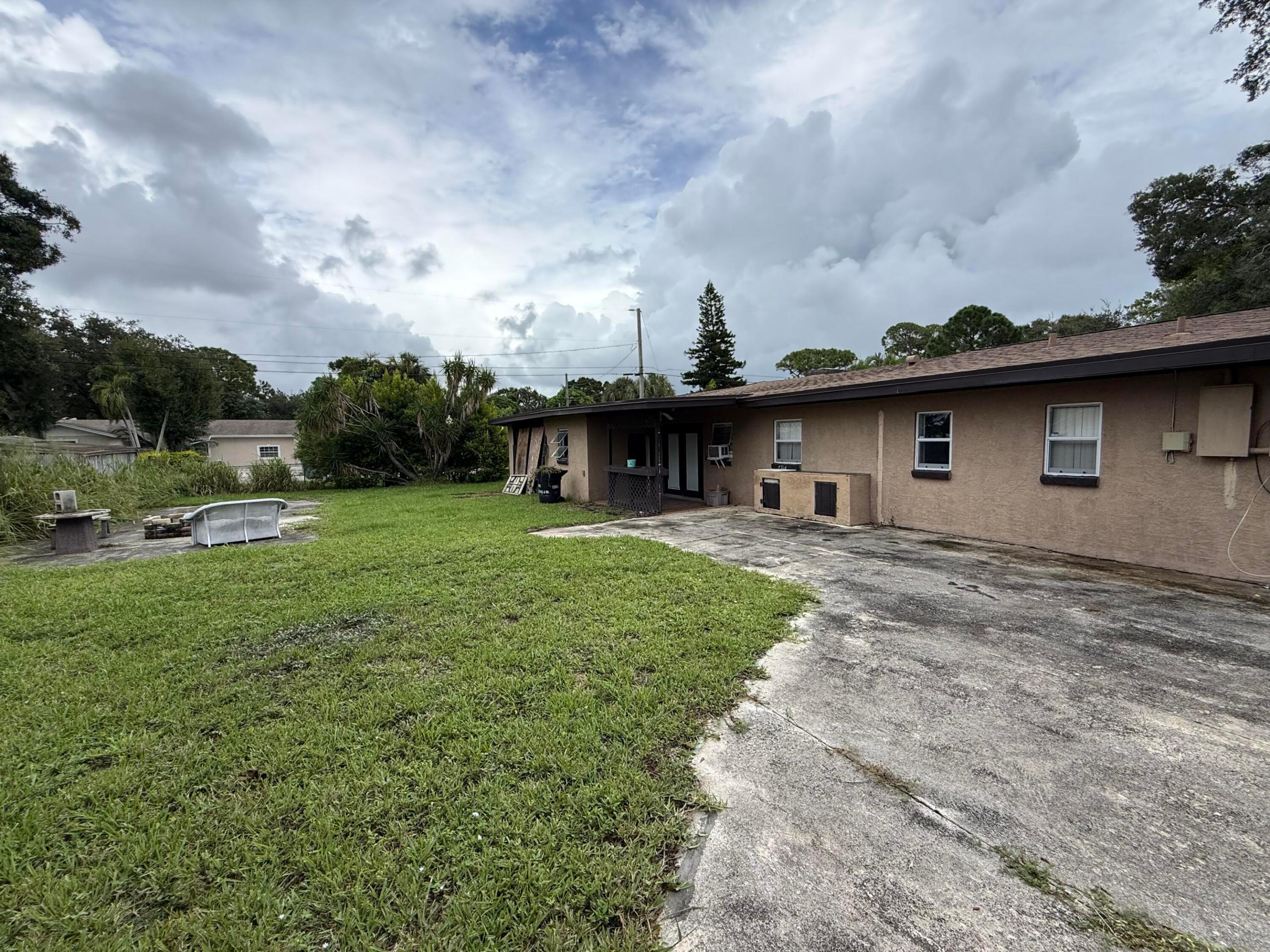 1001 Tortugas Avenue Property Photo 35