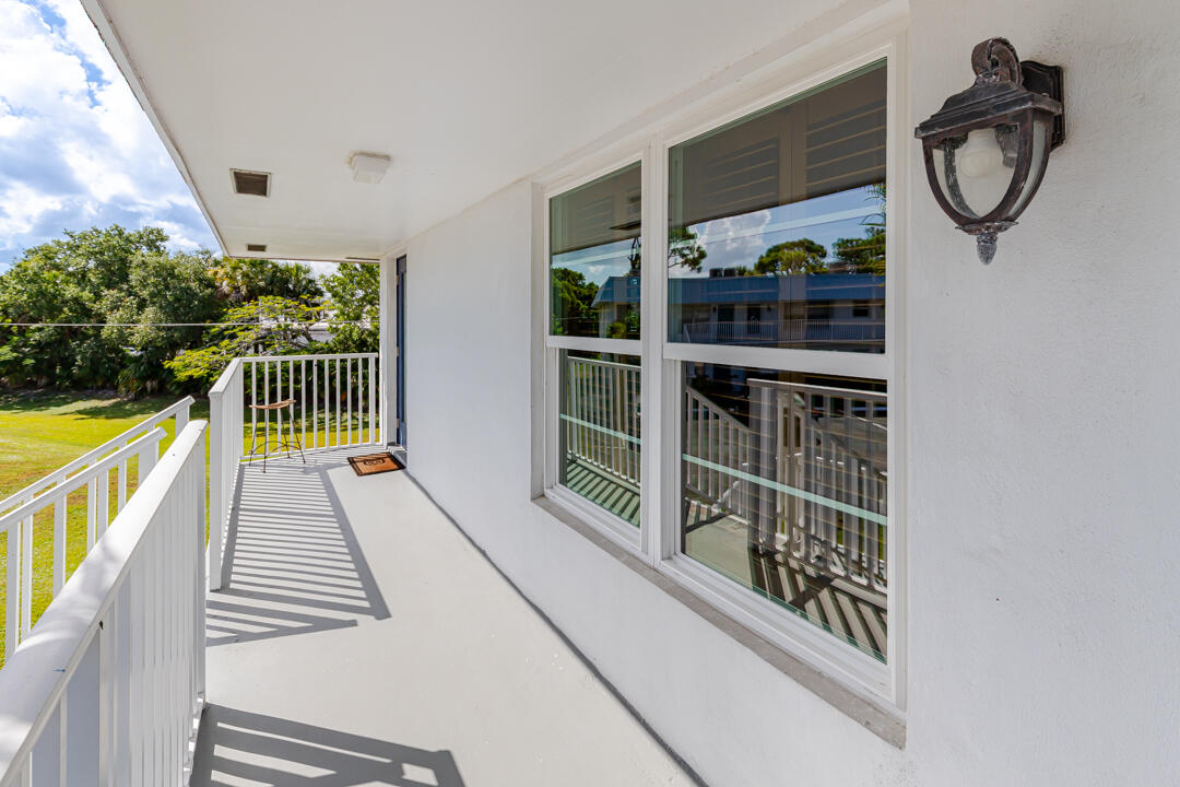 2929 Se Ocean Boulevard 117-10 Property Photo 27