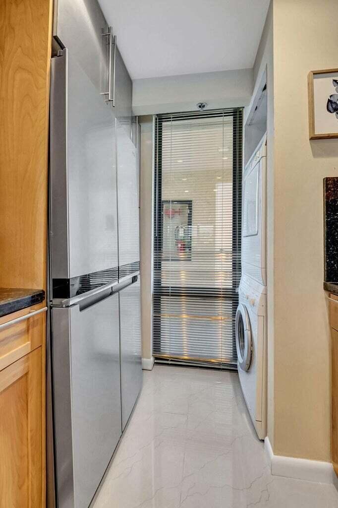 2707 N Ocean Boulevard D205 Property Photo 22