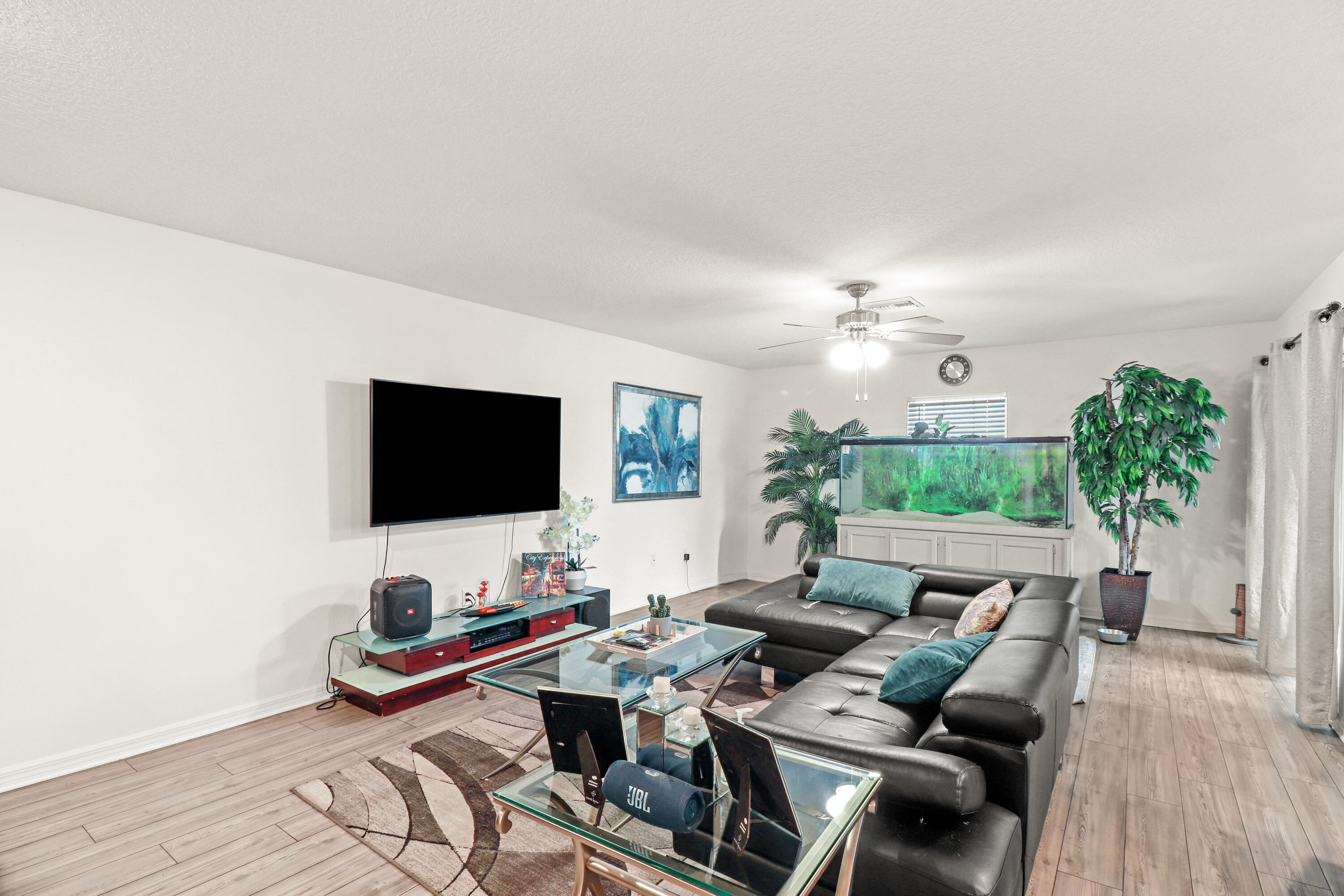 5551 Imagination Drive Property Photo 8