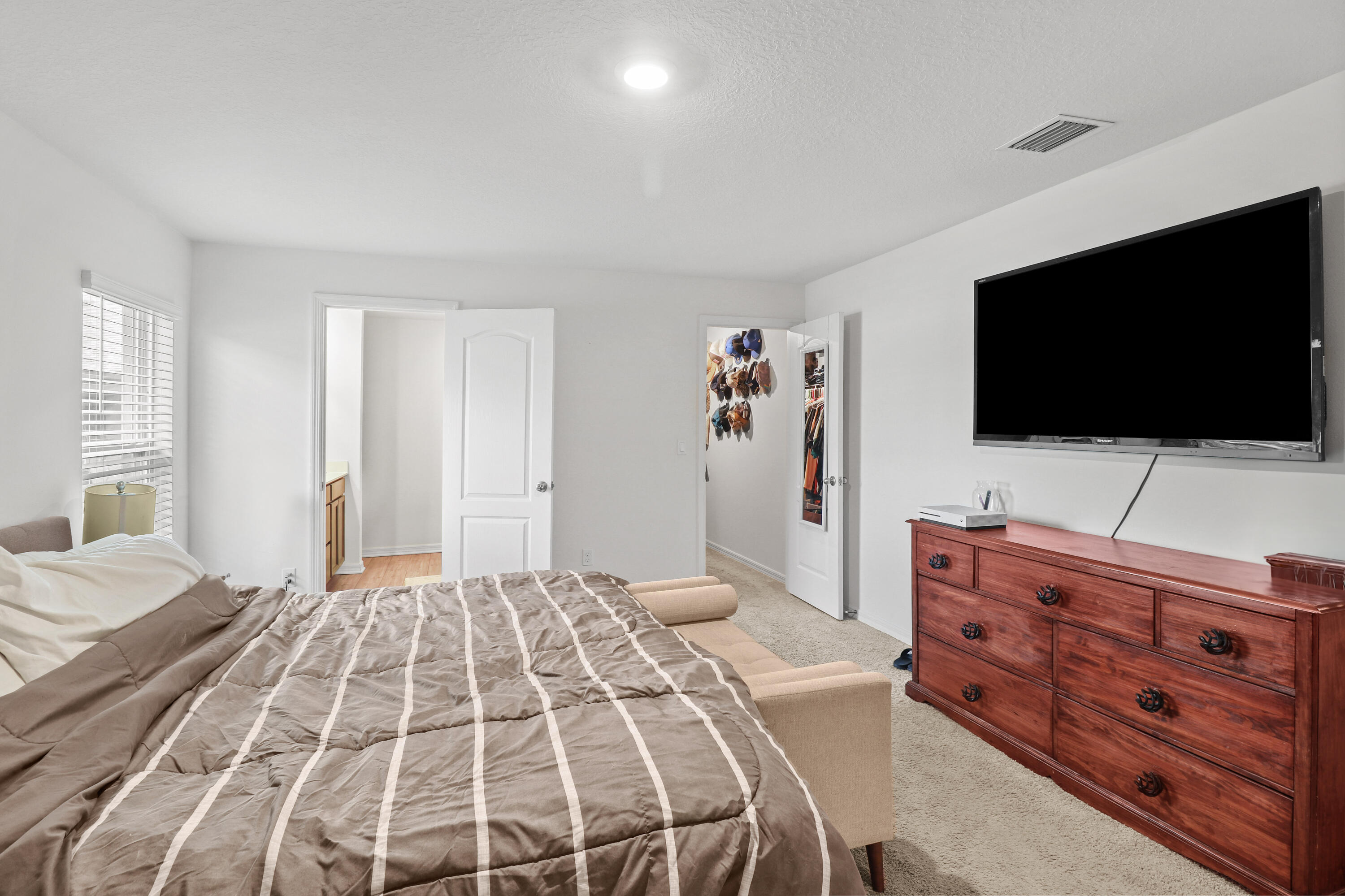 5551 Imagination Drive Property Photo 18