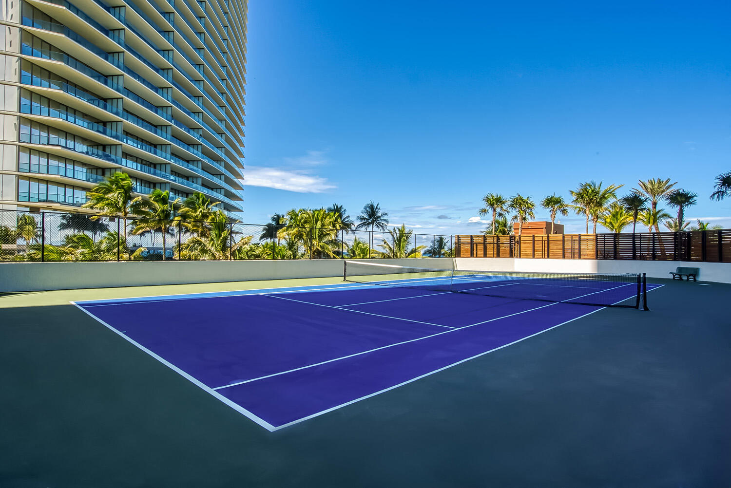 18911 Collins Avenue 506 Property Photo 10