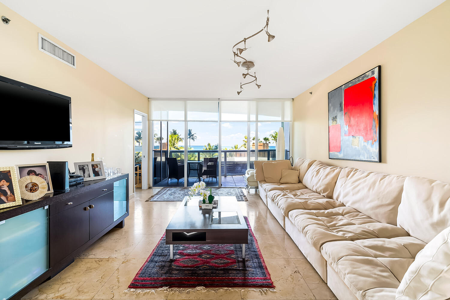 18911 Collins Avenue 506 Property Photo 16