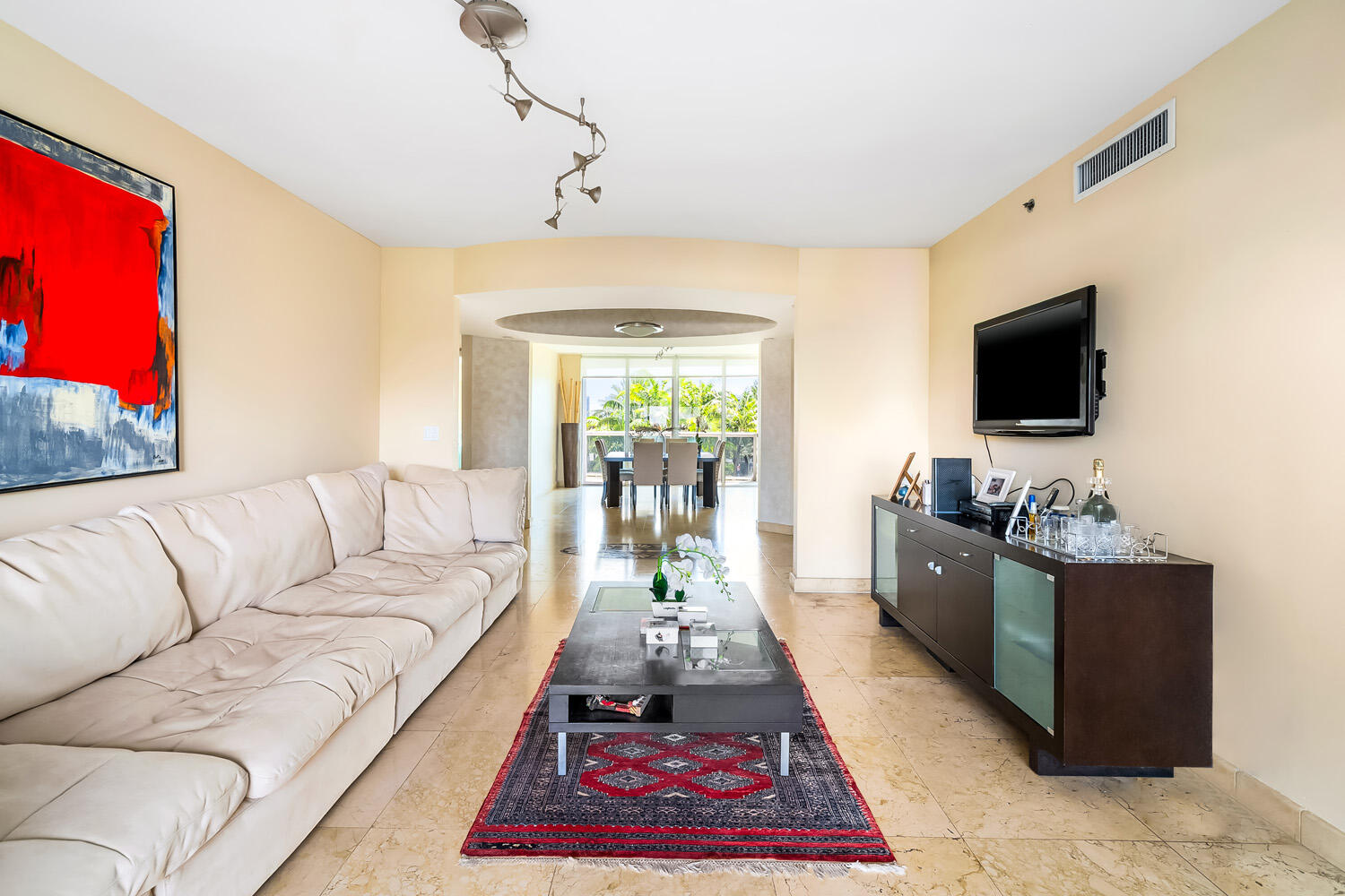 18911 Collins Avenue 506 Property Photo 19