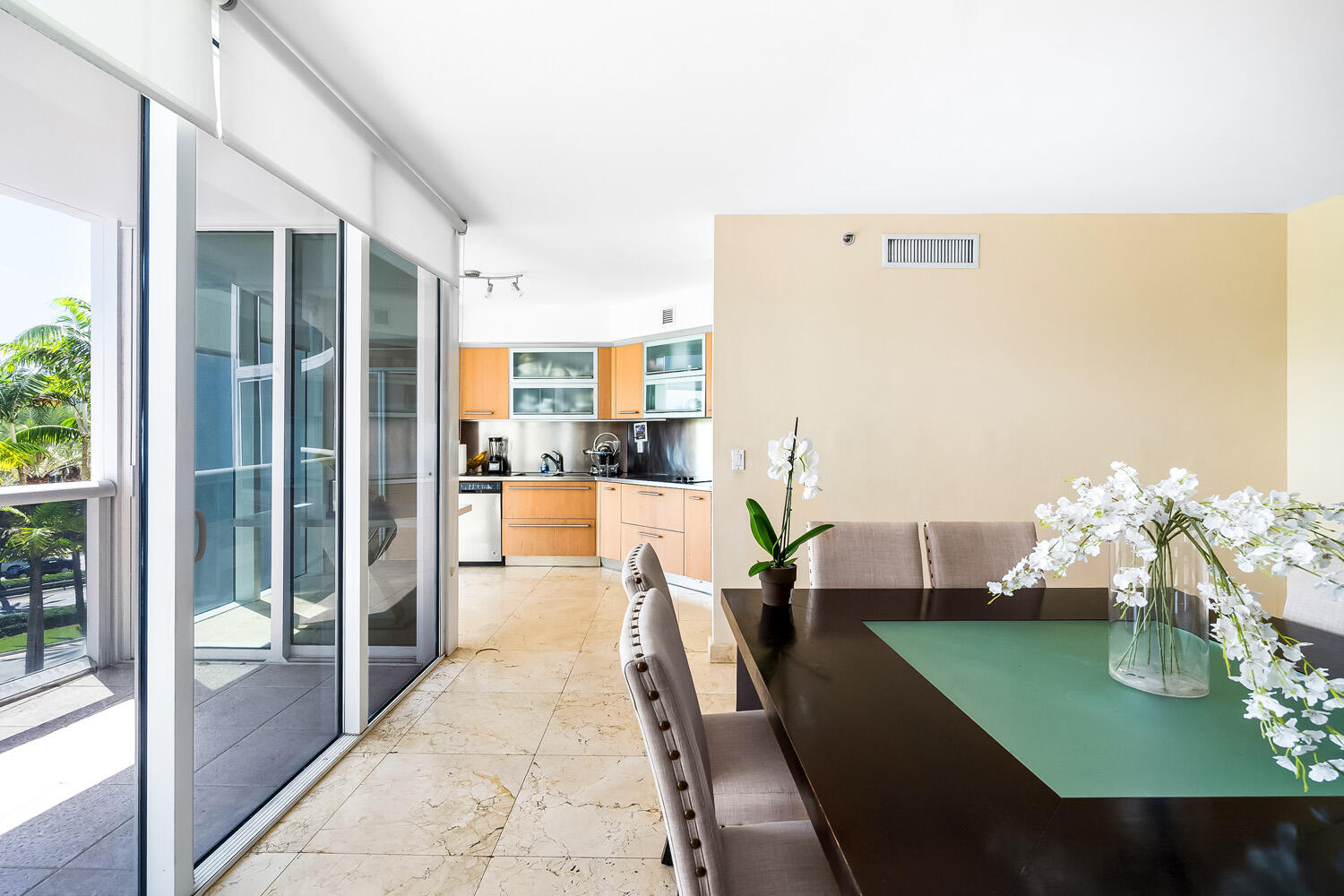18911 Collins Avenue 506 Property Photo 28