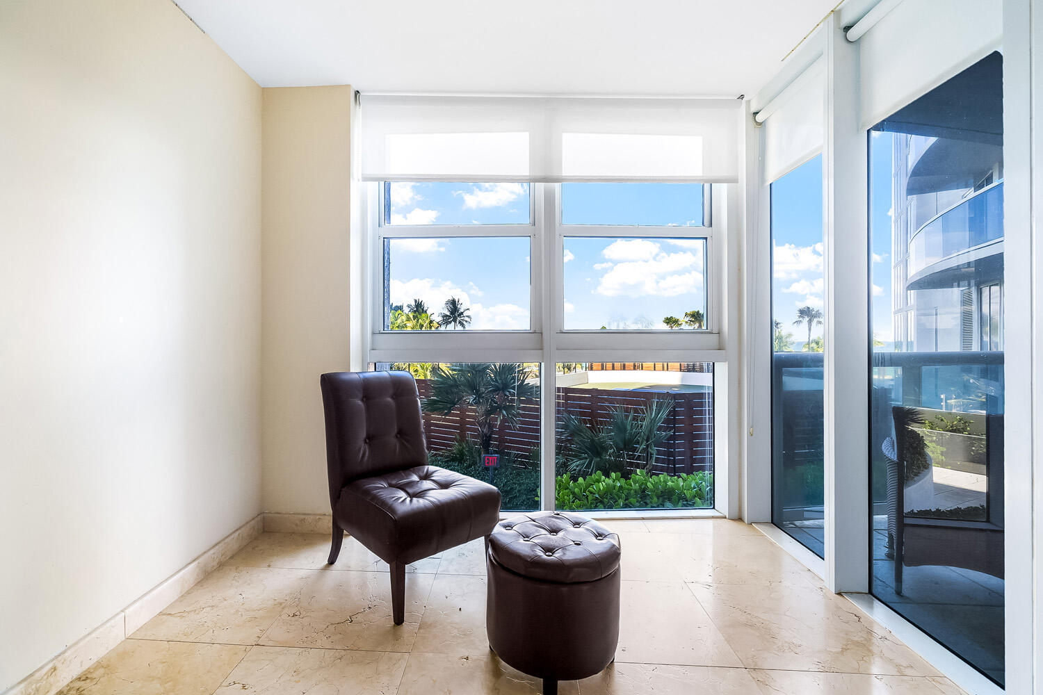 18911 Collins Avenue 506 Property Photo 32
