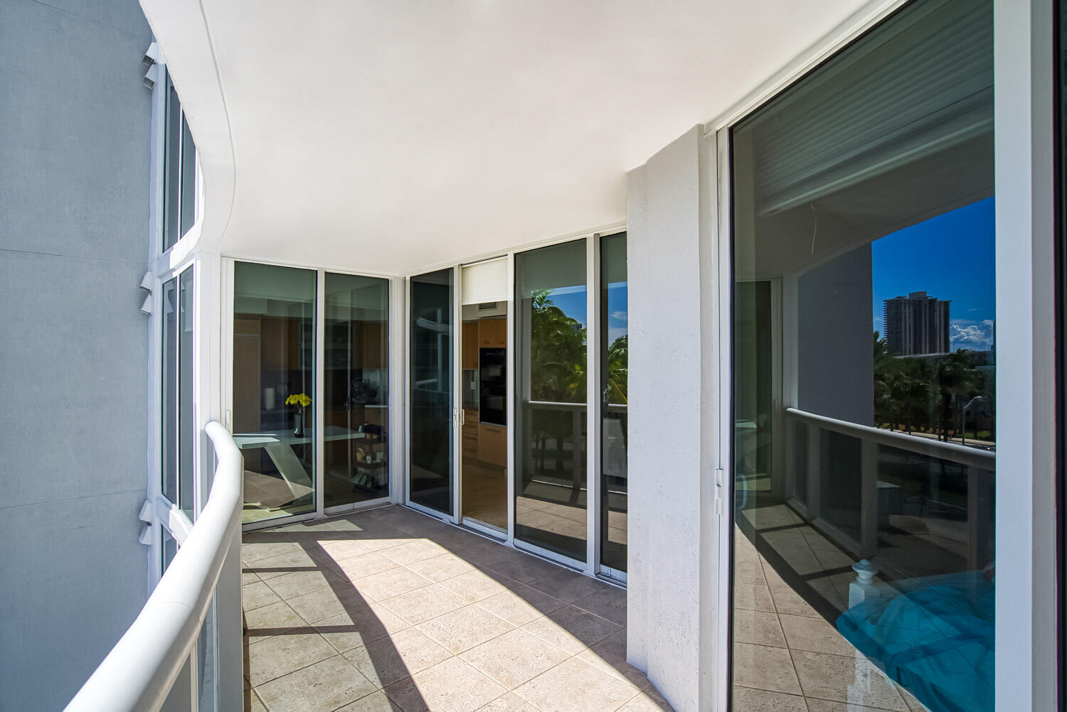 18911 Collins Avenue 506 Property Photo 59