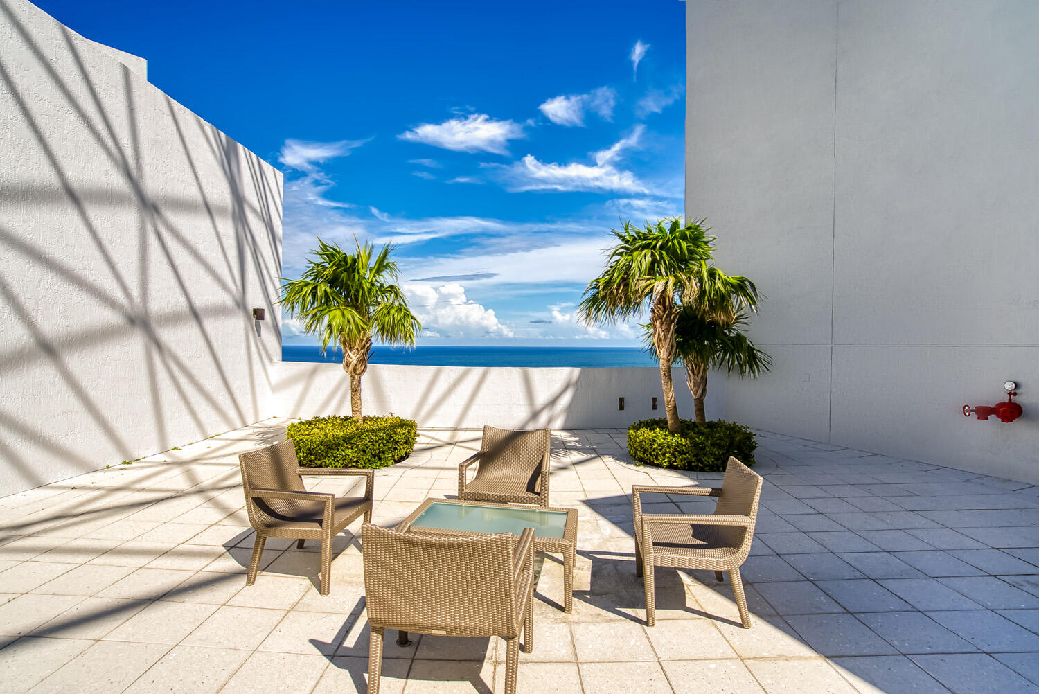 18911 Collins Avenue 506 Property Photo 63