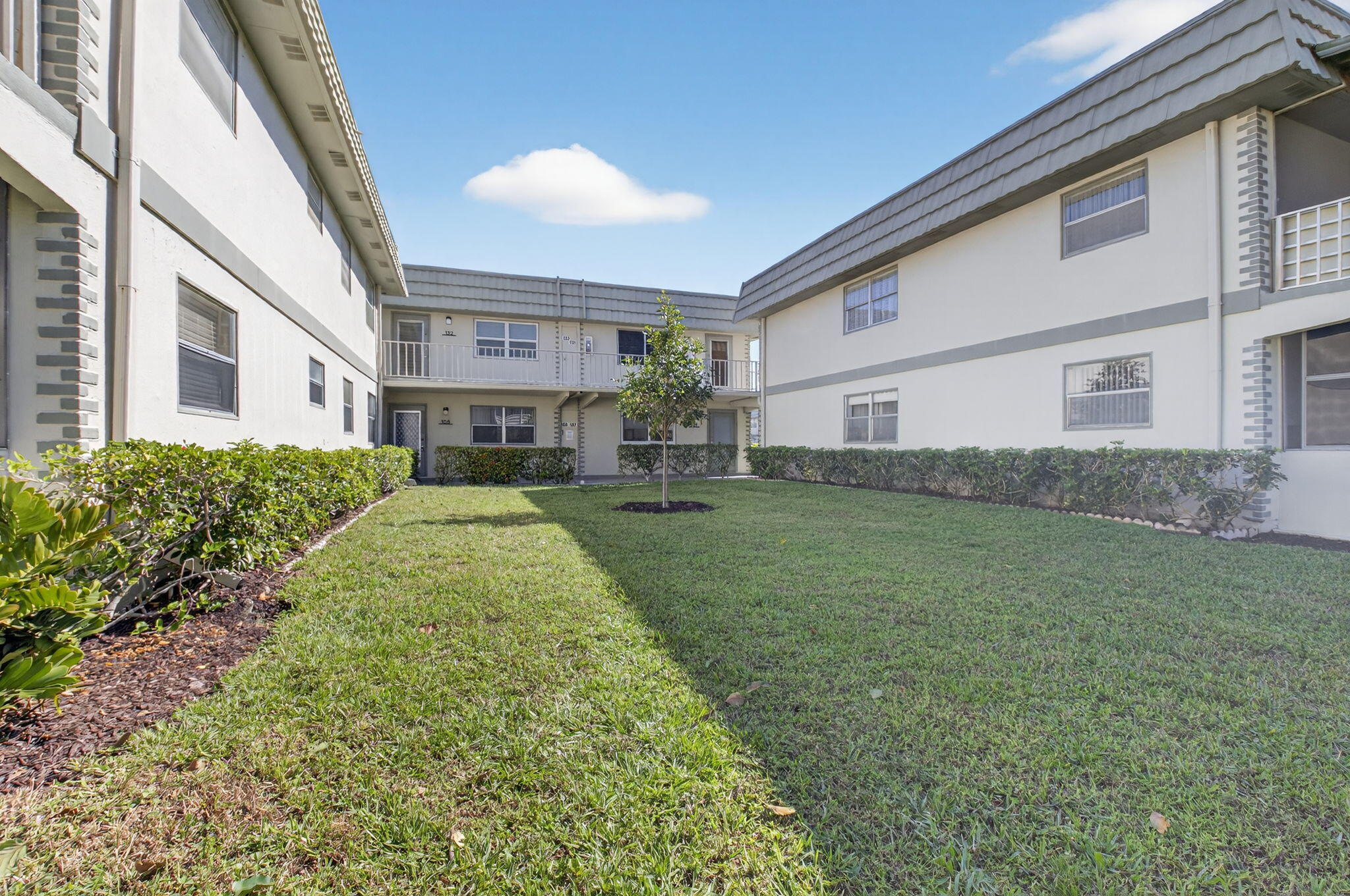 109 Monaco C 109 Property Photo 22