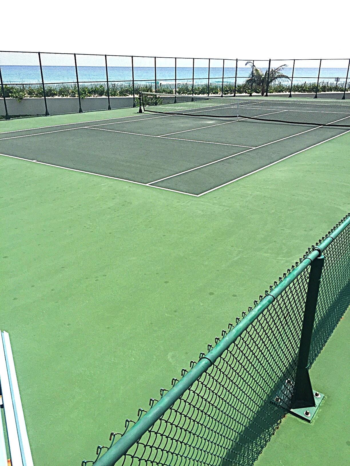 5550 N Ocean Drive 22b Property Photo 49
