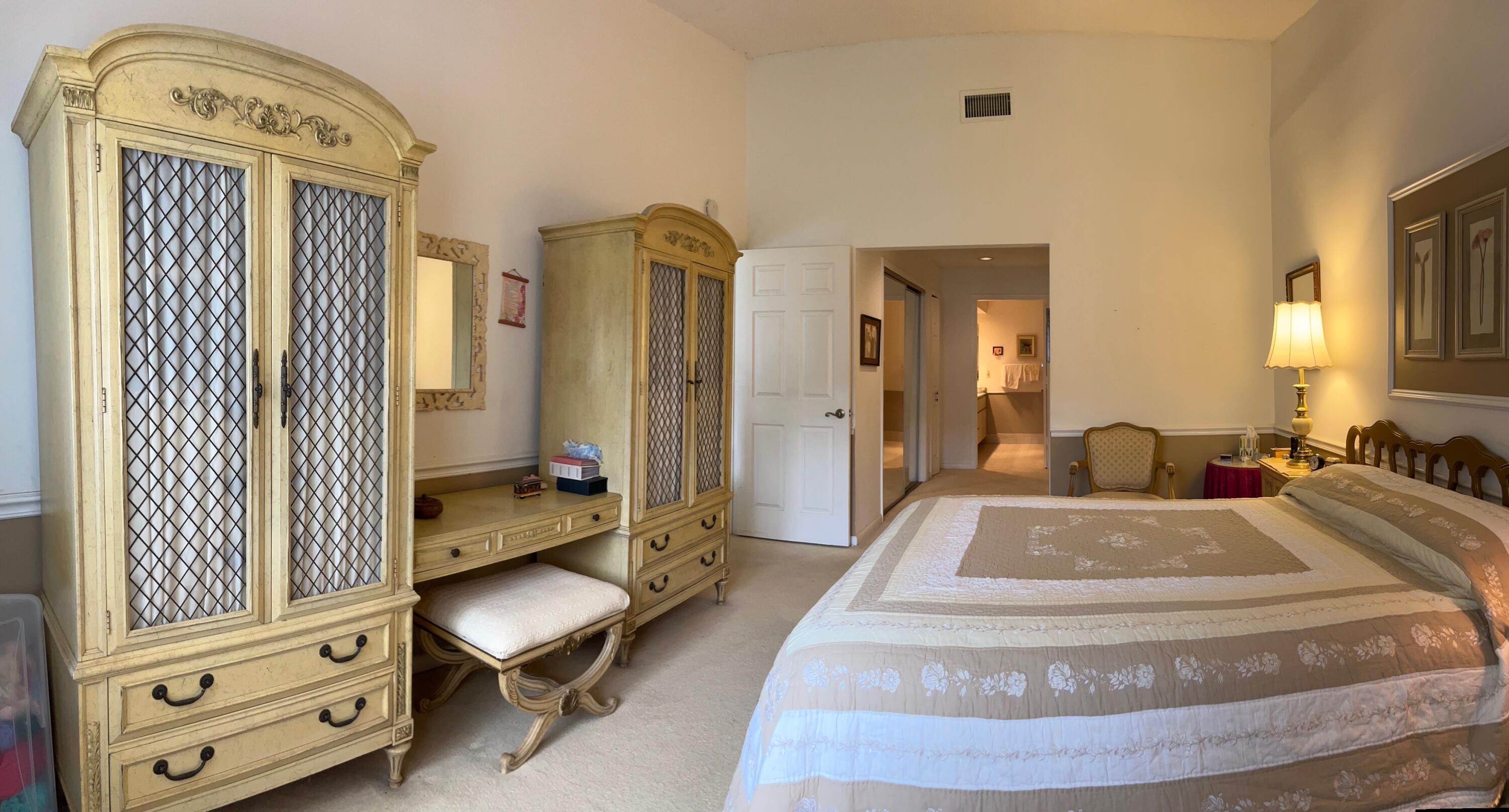139 Meander Circle Property Photo 13