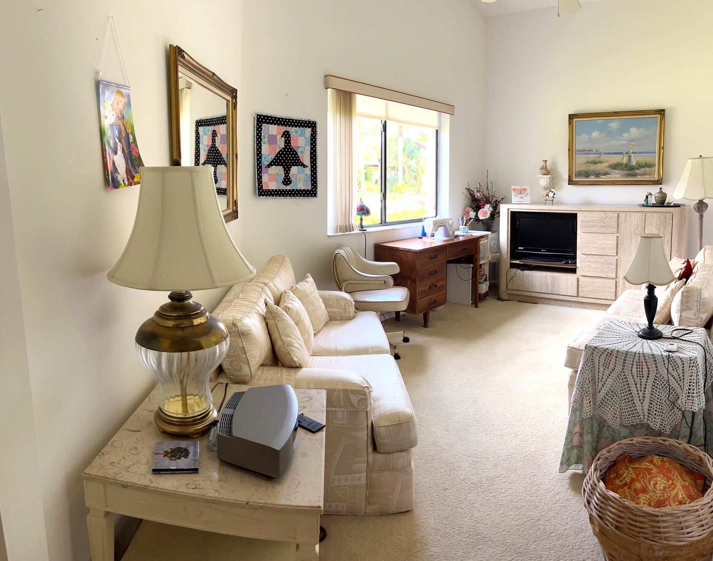 139 Meander Circle Property Photo 20