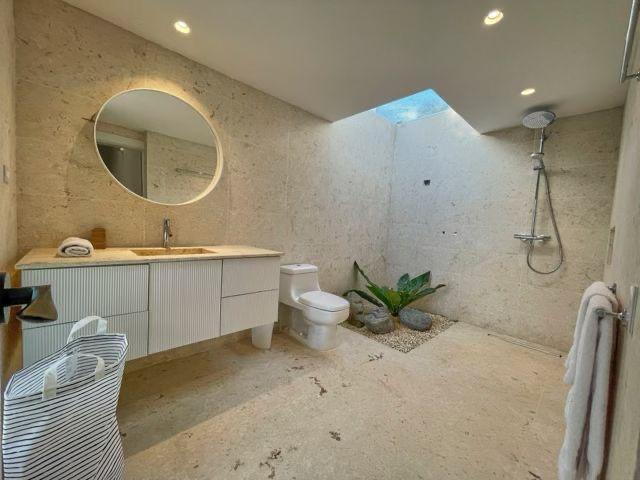 15 18 Property Photo 13