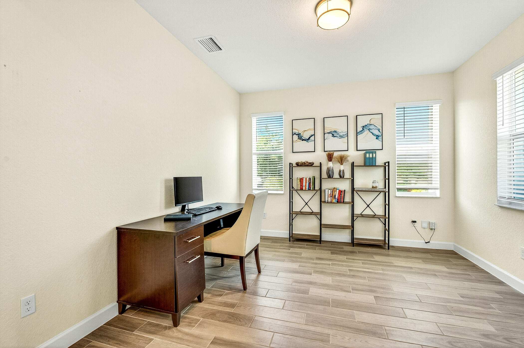 5986 Sequoia Circle Property Photo 25