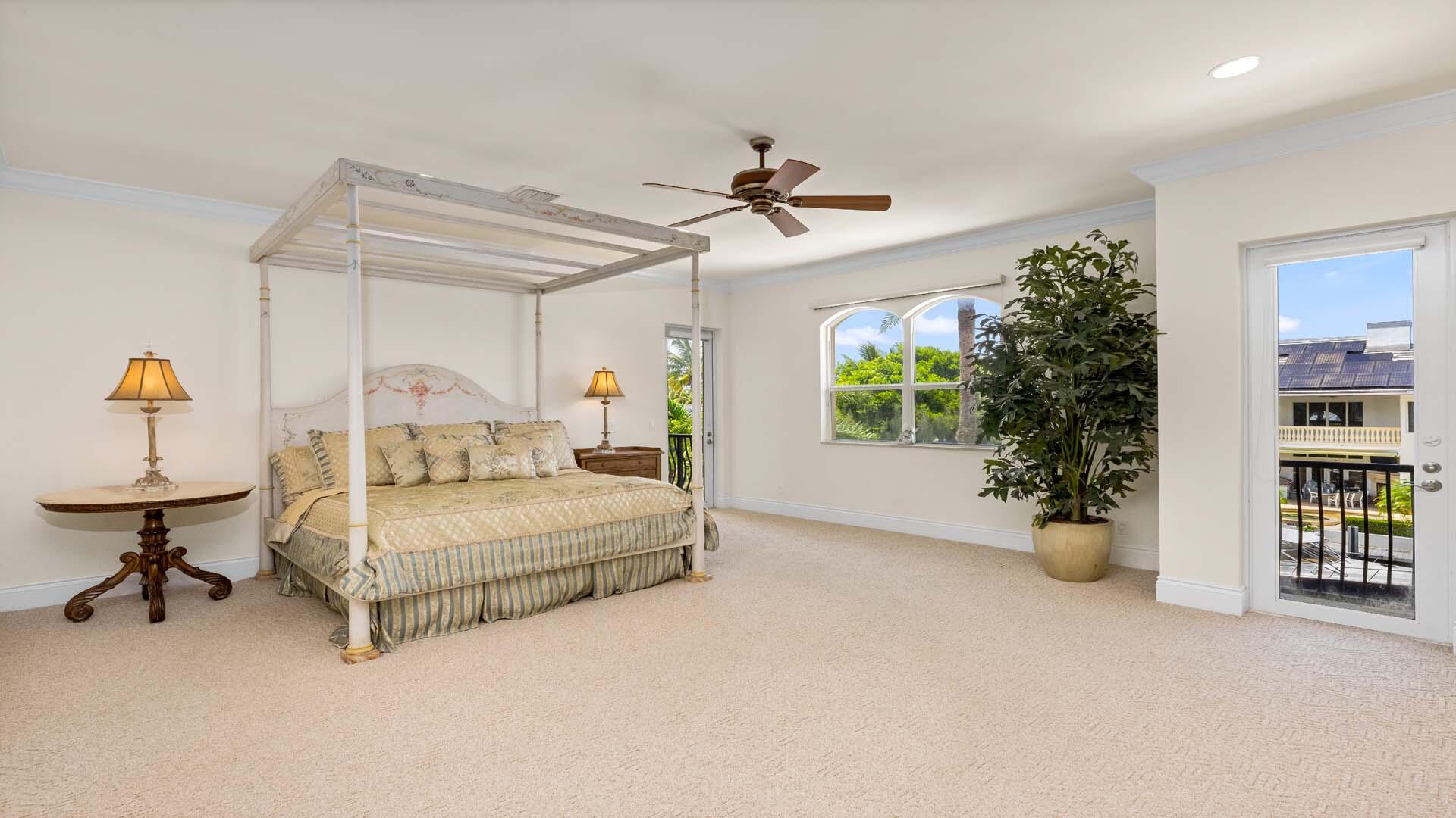 929 Banyan Drive Property Photo 16