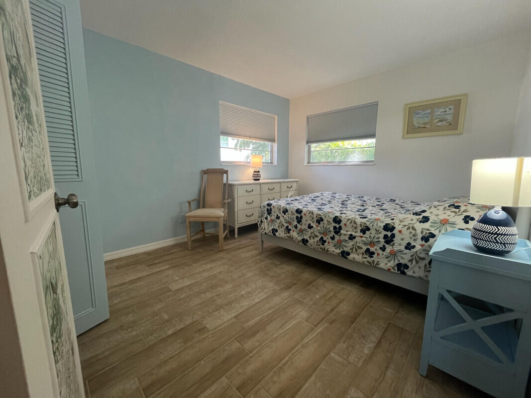 2600 Se Ocean Boulevard B7 Property Photo 3