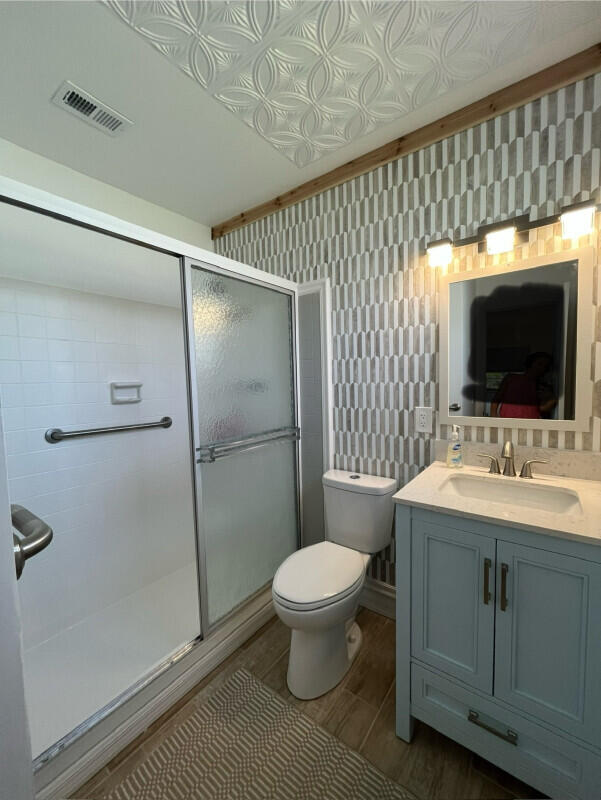 2600 Se Ocean Boulevard B7 Property Photo 6