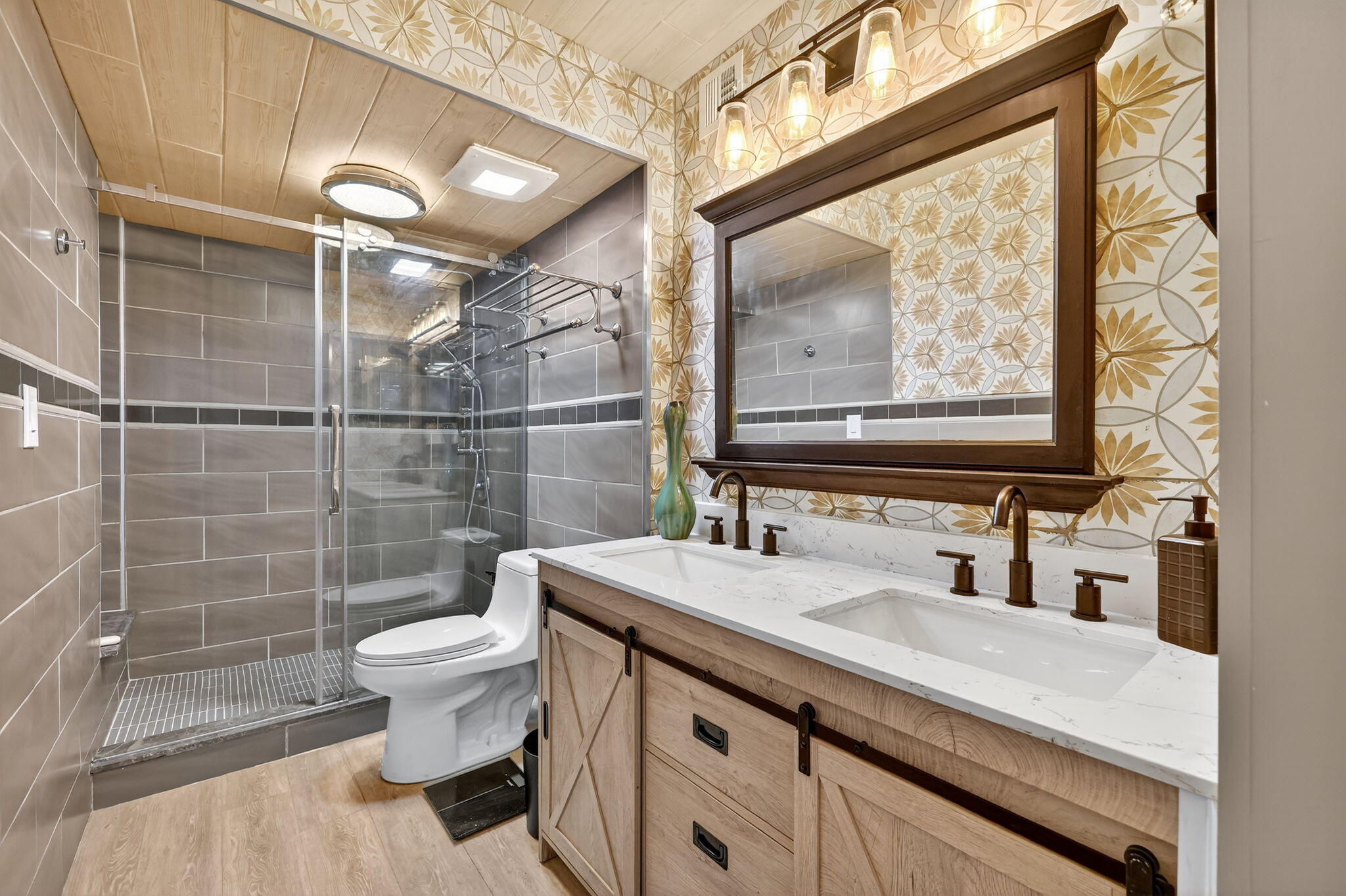 10680 S Ocean Drive 105 Property Photo 14