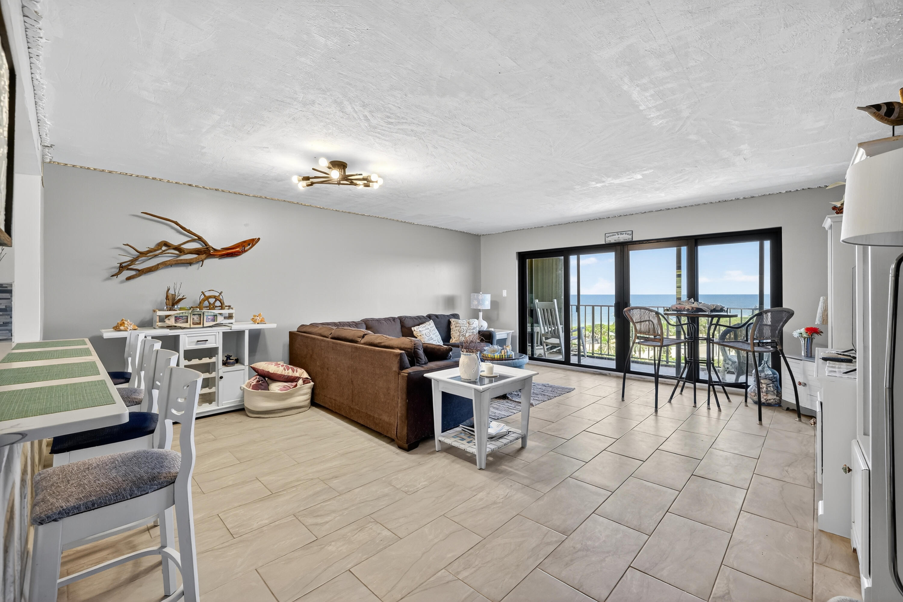 801 S Ocean Drive 910 Property Photo 7