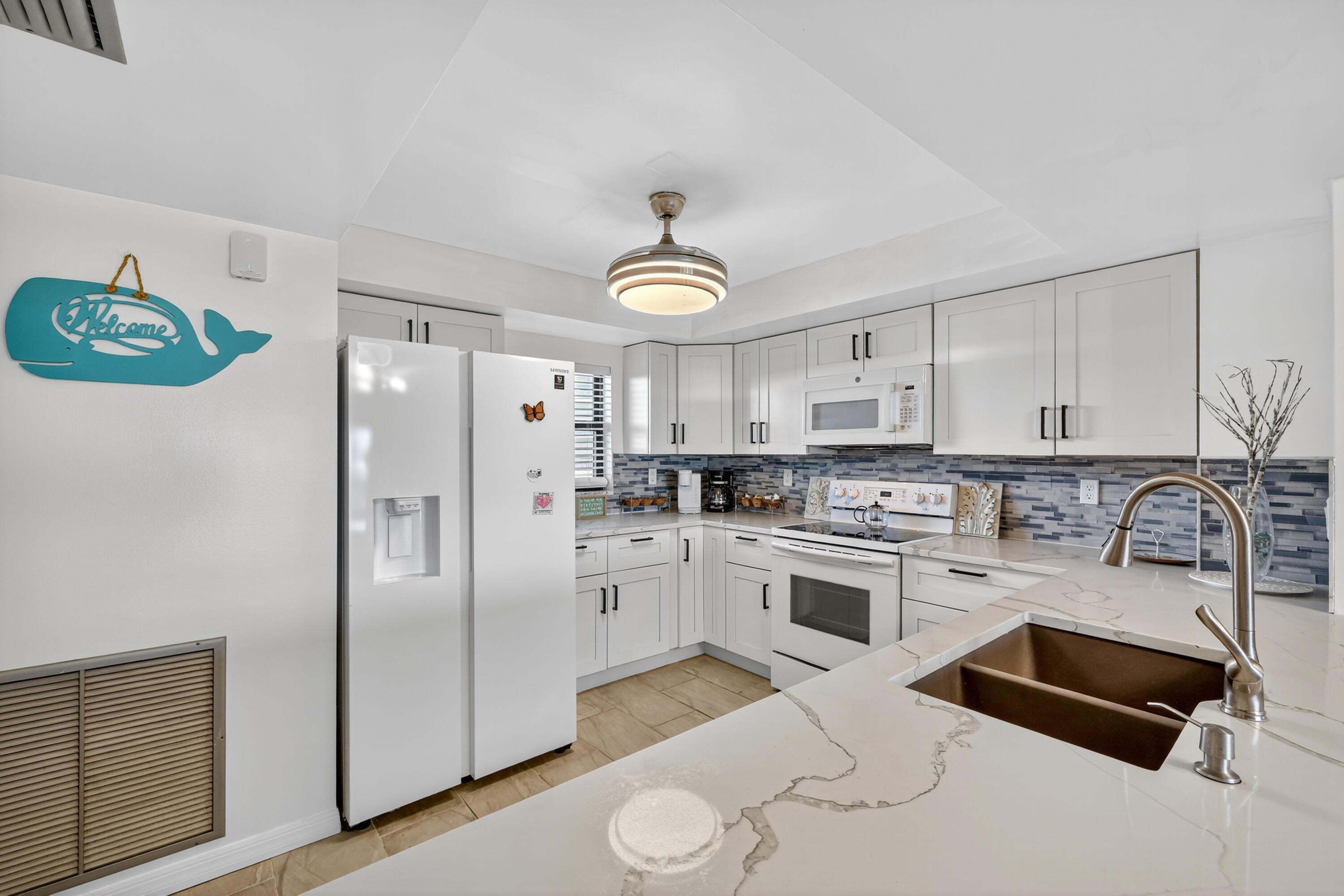 801 S Ocean Drive 910 Property Photo 20