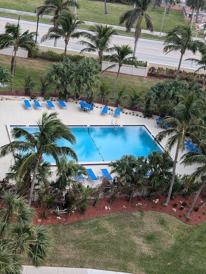801 S Ocean Drive 910 Property Photo 45