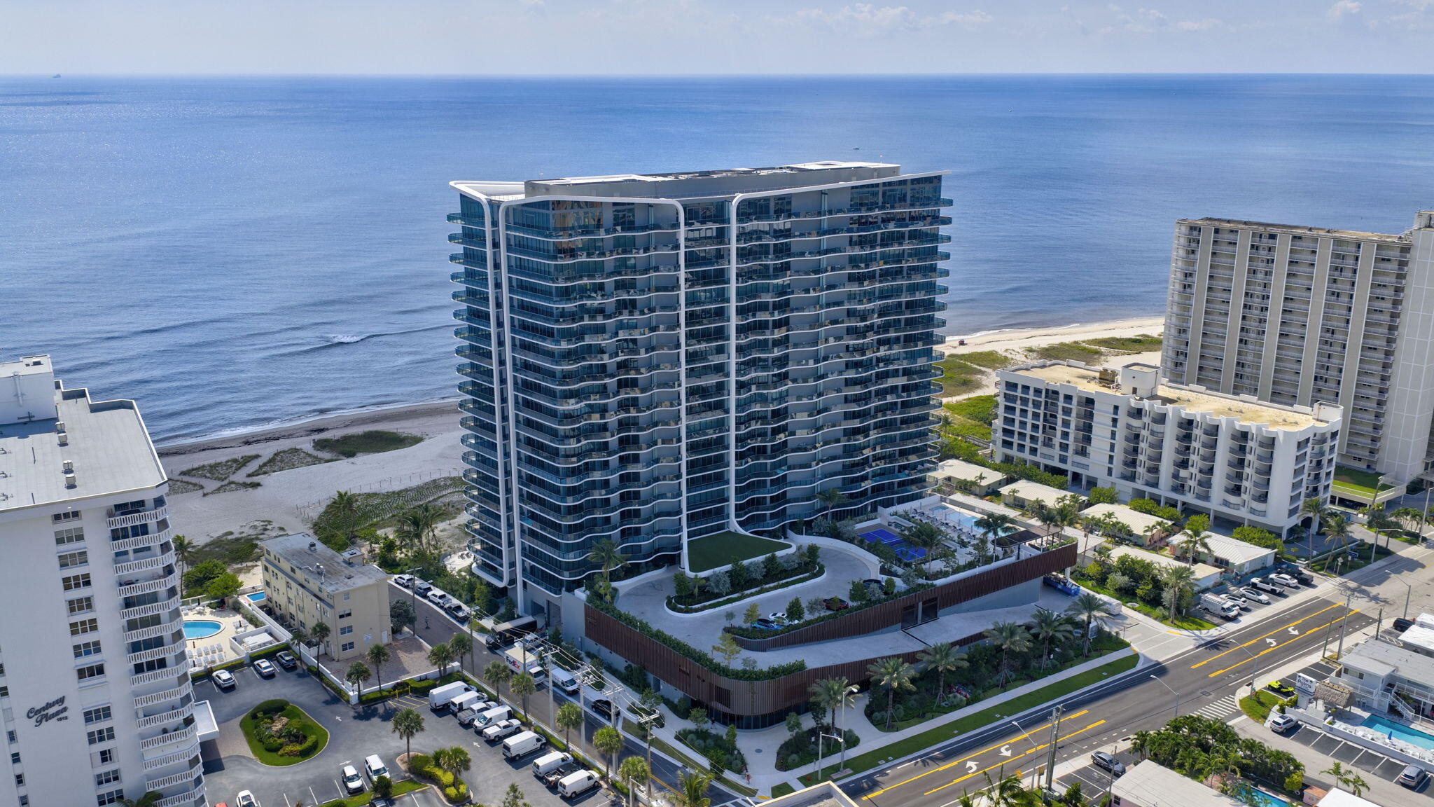 900 N Ocean Blvd 904 Property Photo 6