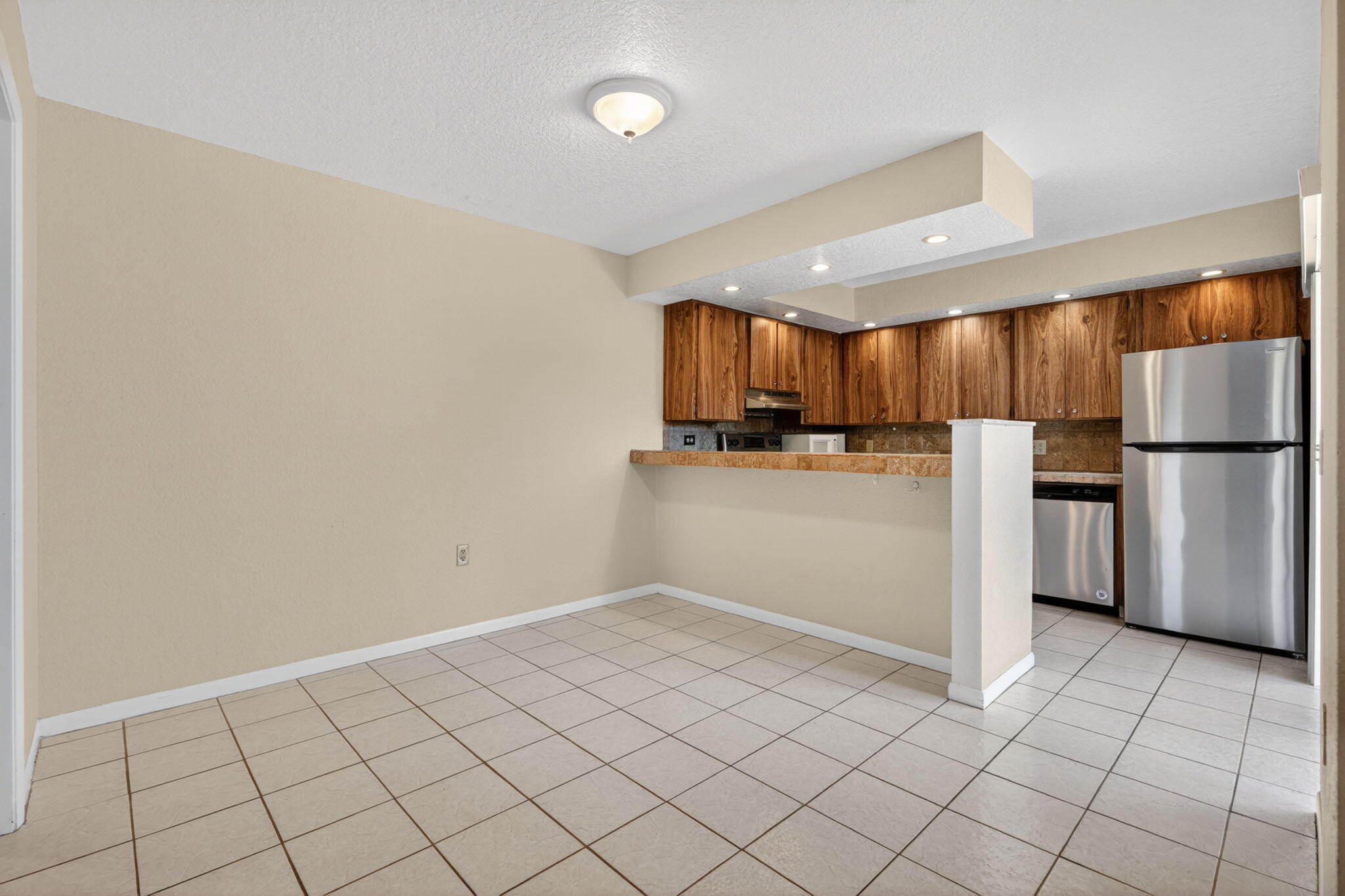 3900 County Line Road 21d Property Photo 13