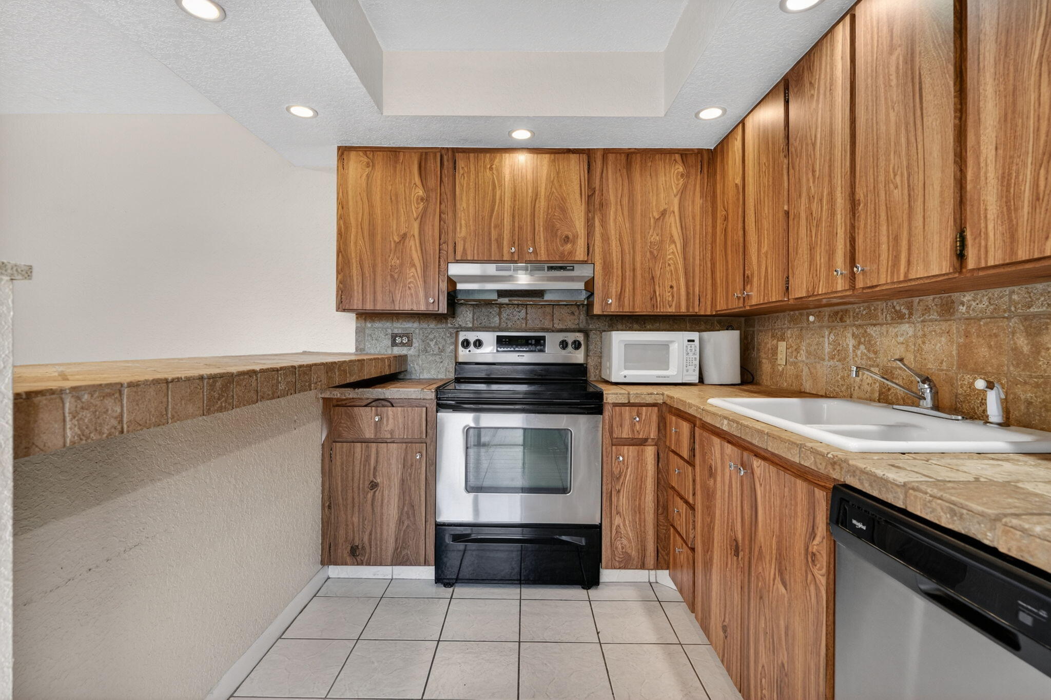 3900 County Line Road 21d Property Photo 18