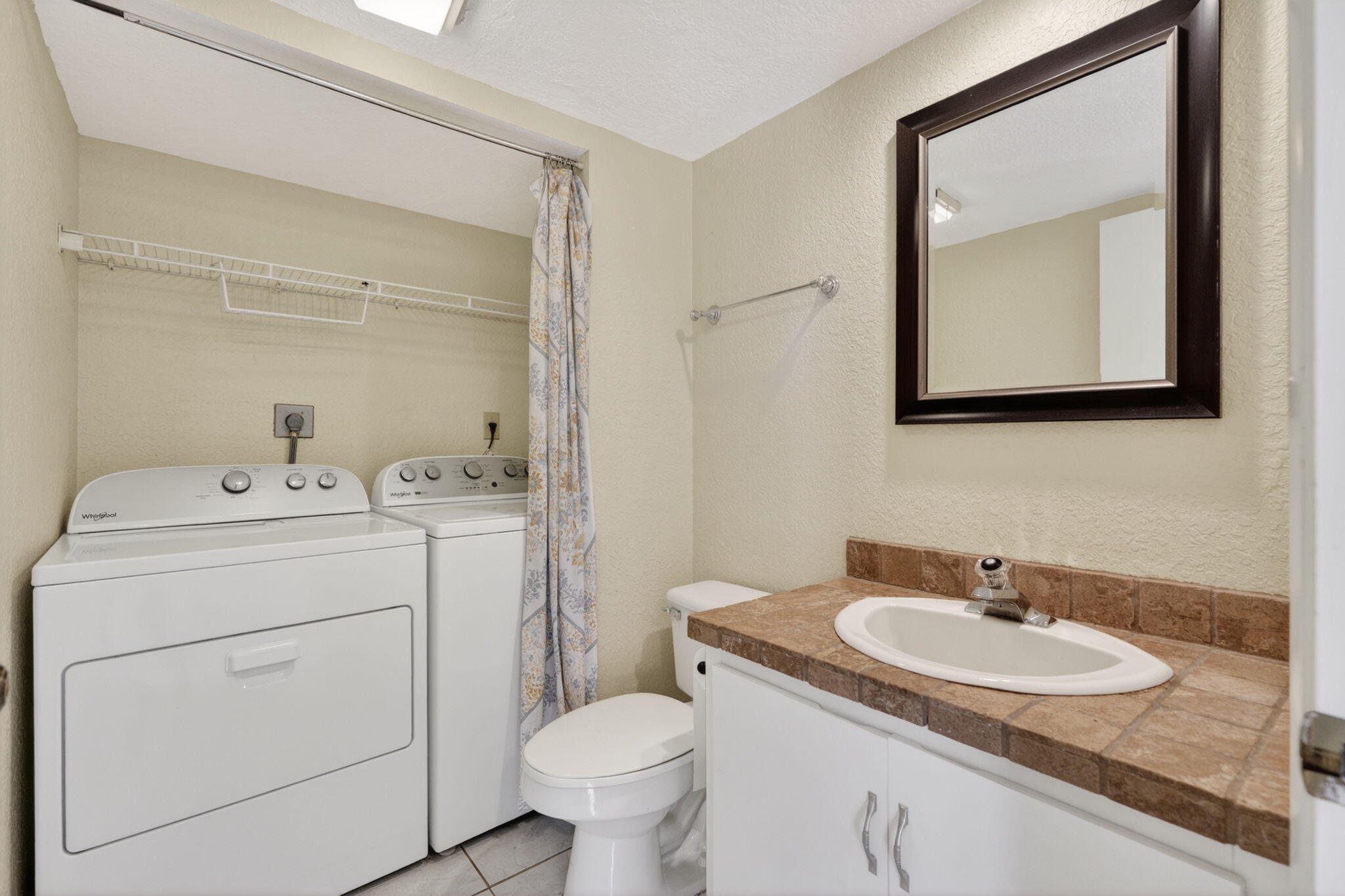 3900 County Line Road 21d Property Photo 21