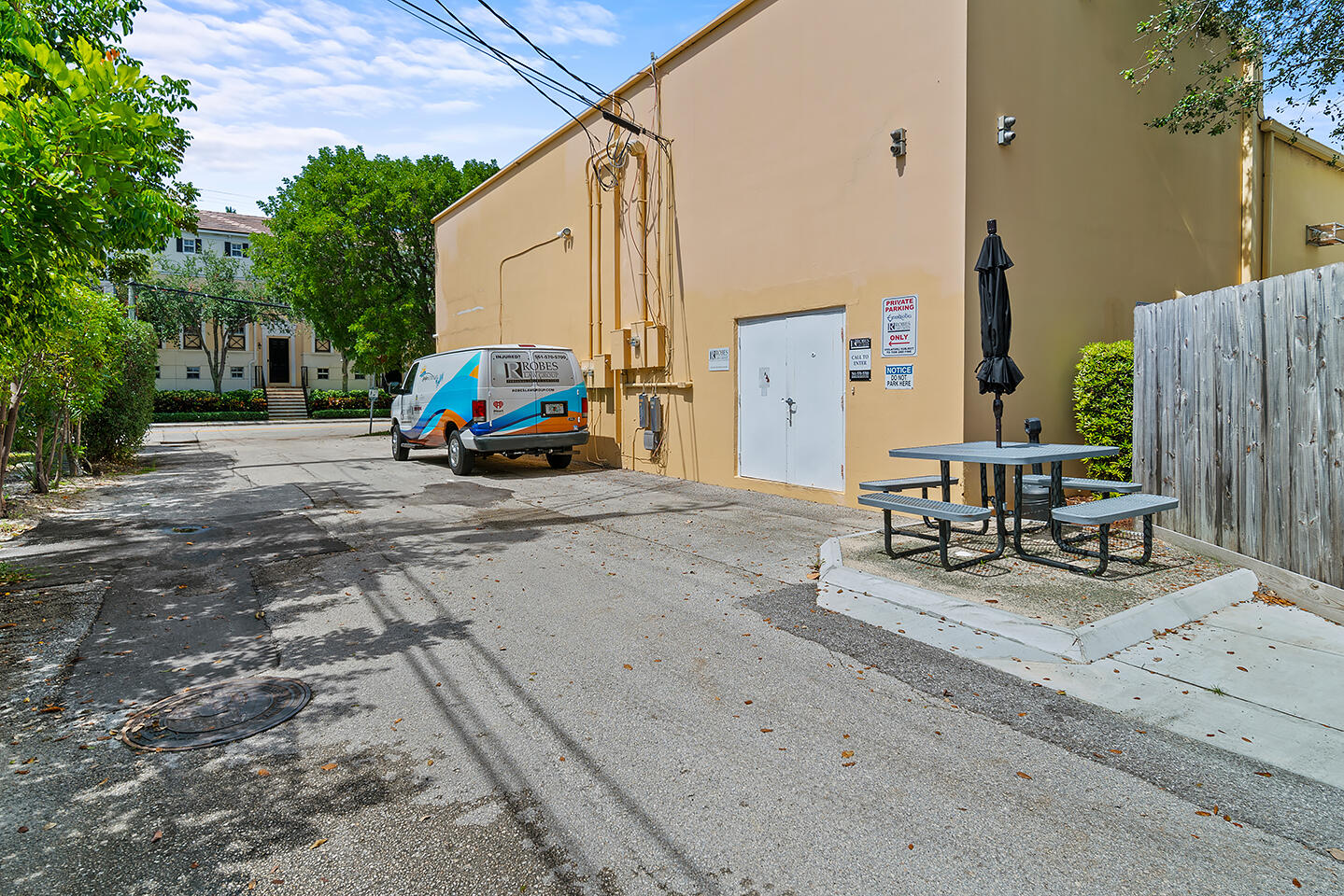 117 Ne 5th Avenue Property Photo 7
