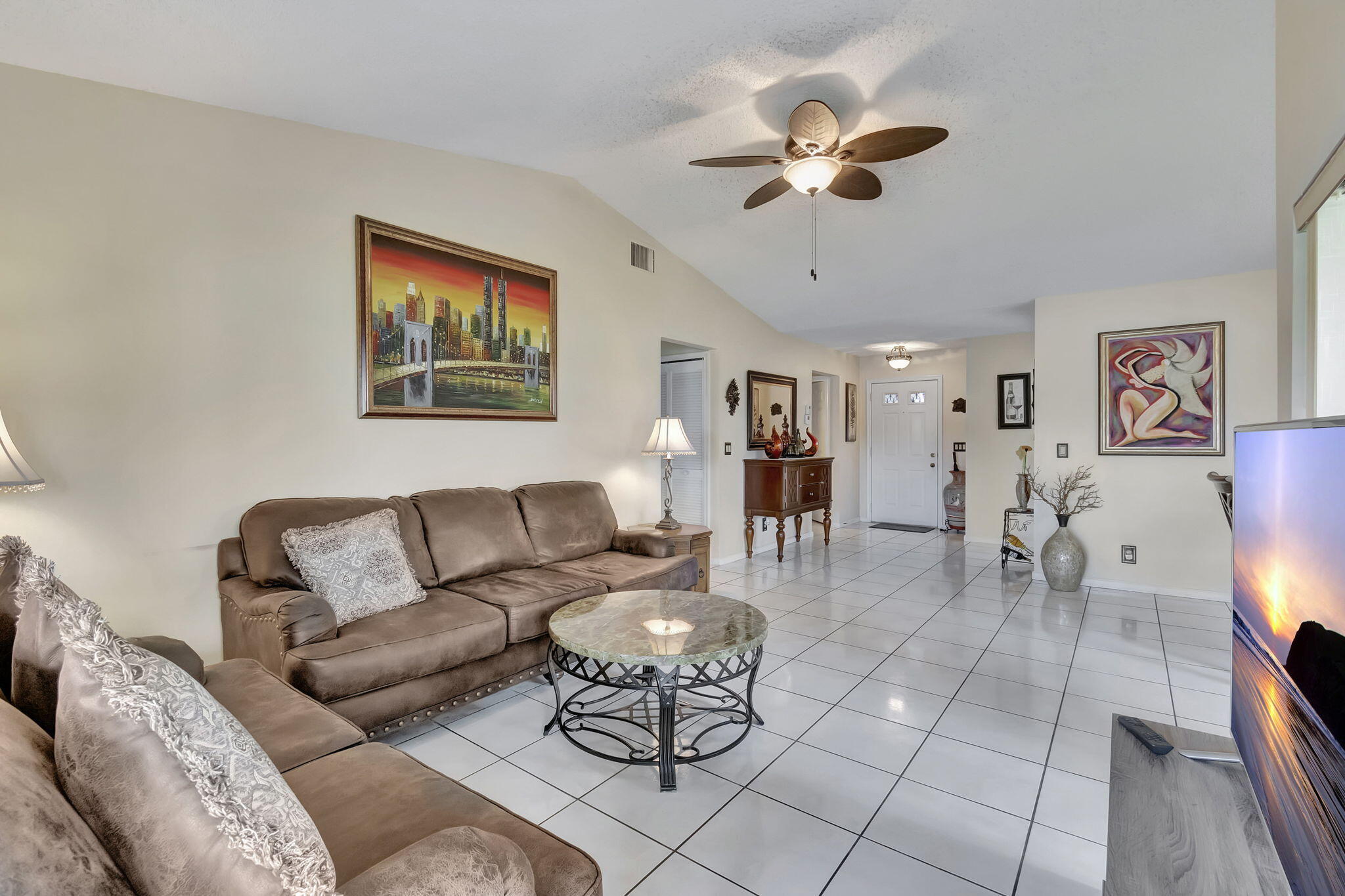 5531 Parkwalk Circle E Property Photo 9