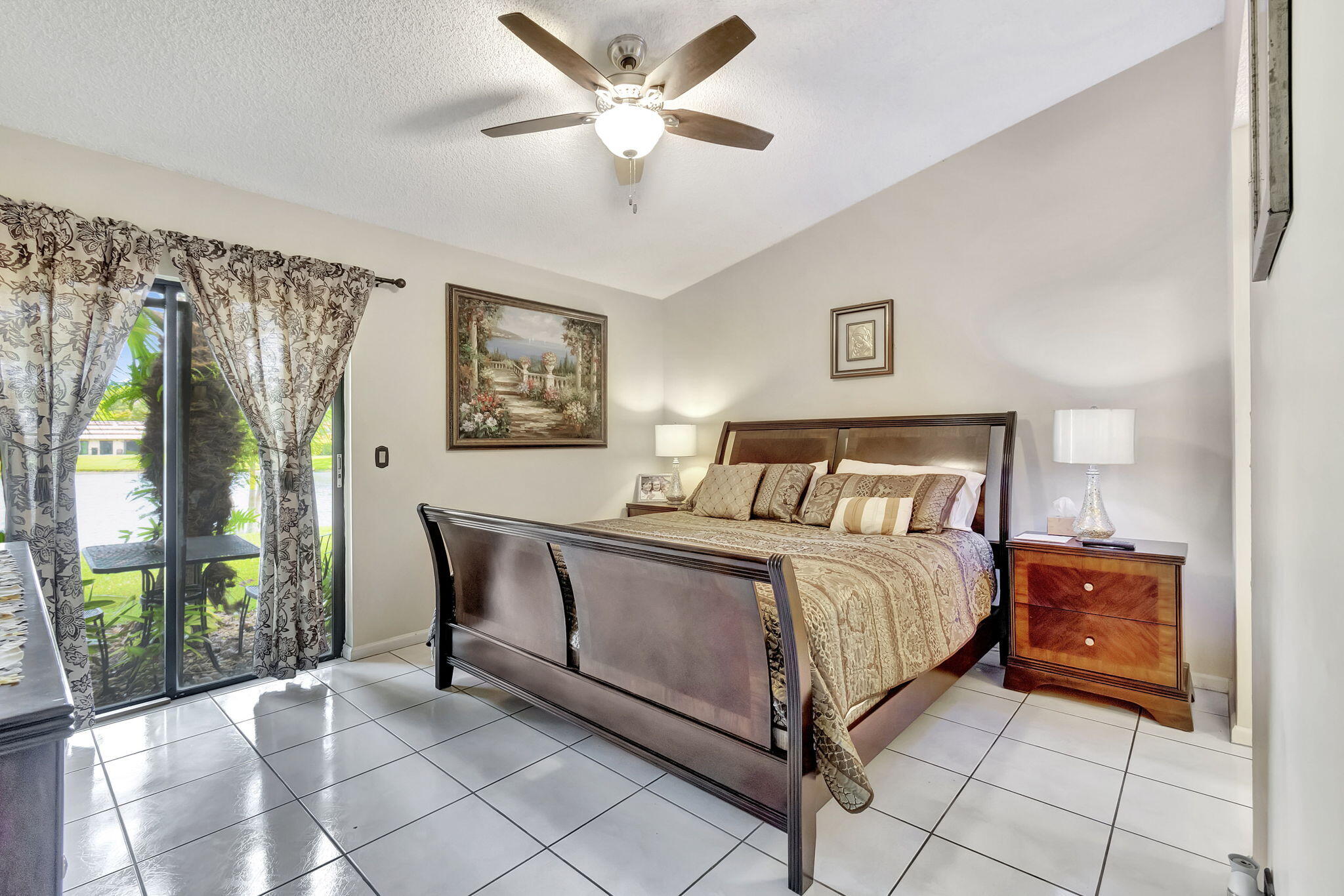 5531 Parkwalk Circle E Property Photo 17