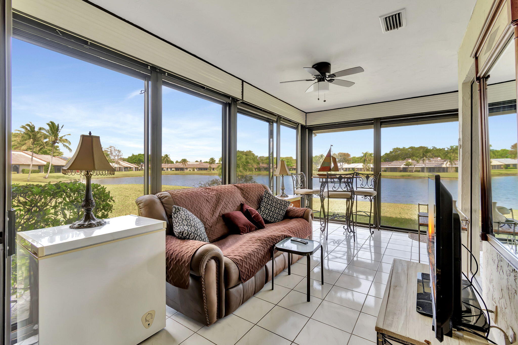 5531 Parkwalk Circle E Property Photo 24