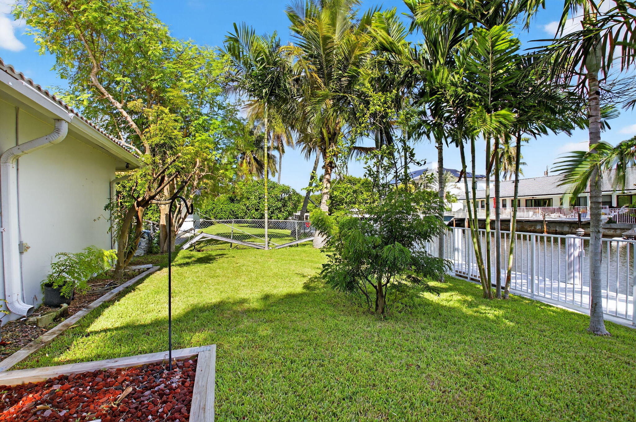 937 Banyan Drive Property Photo 23