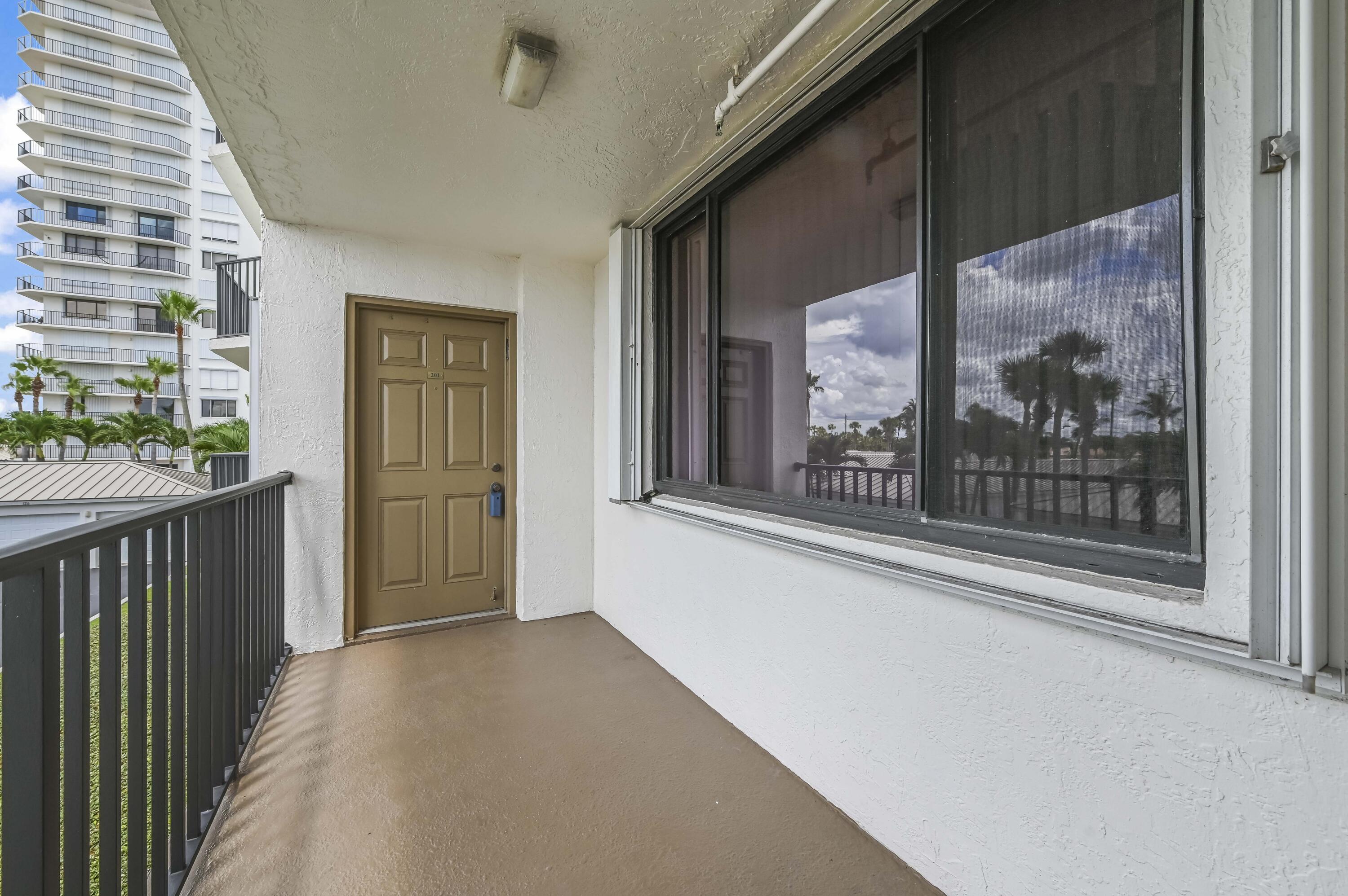 3120 N Highway A1a 201 Property Photo 4
