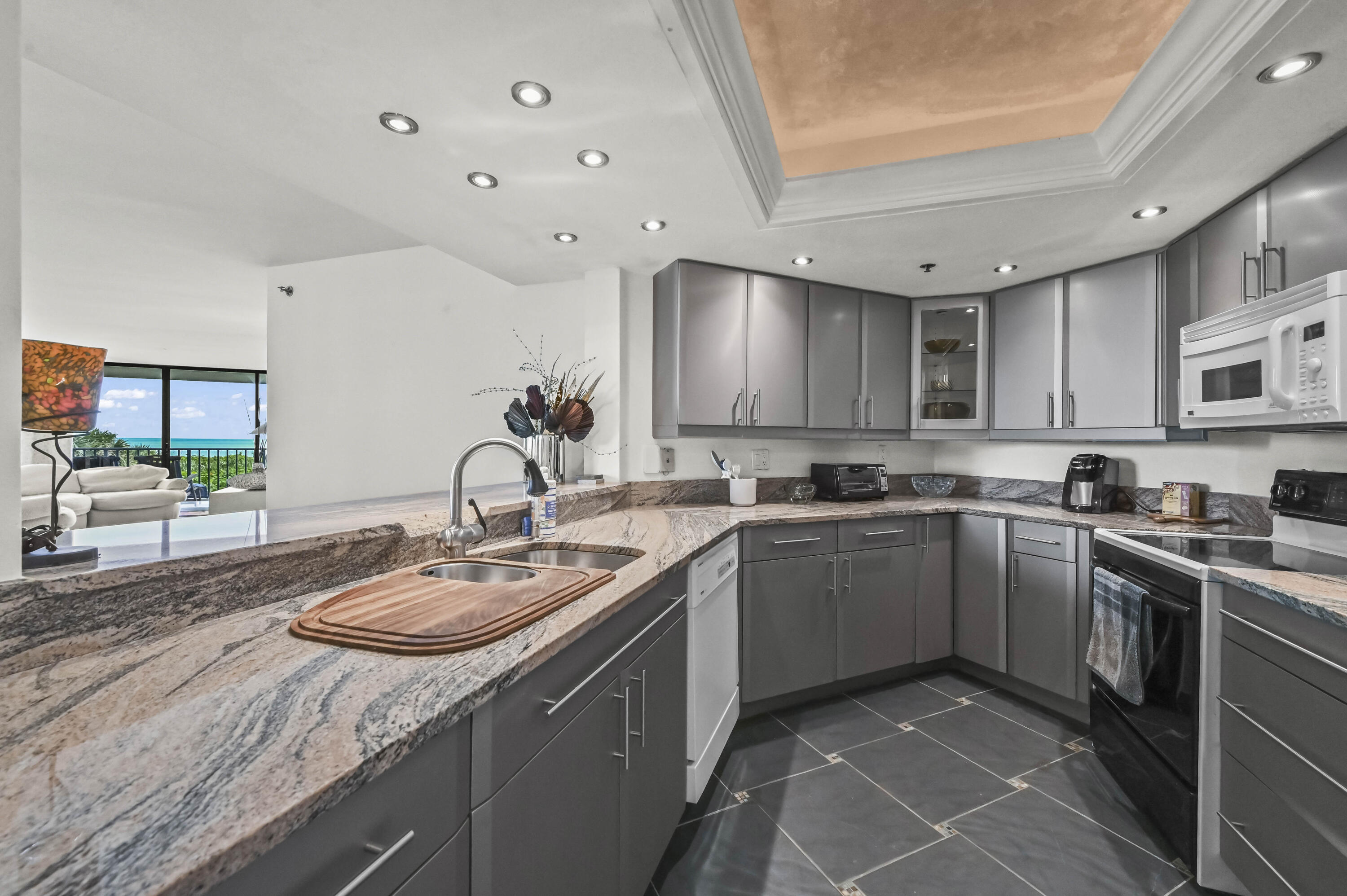 3120 N Highway A1a 201 Property Photo 14