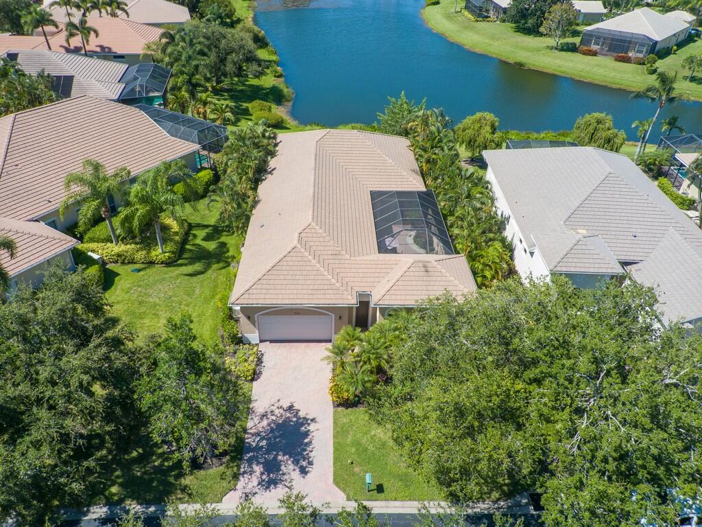 1208 Riverwind Circle Property Photo 38