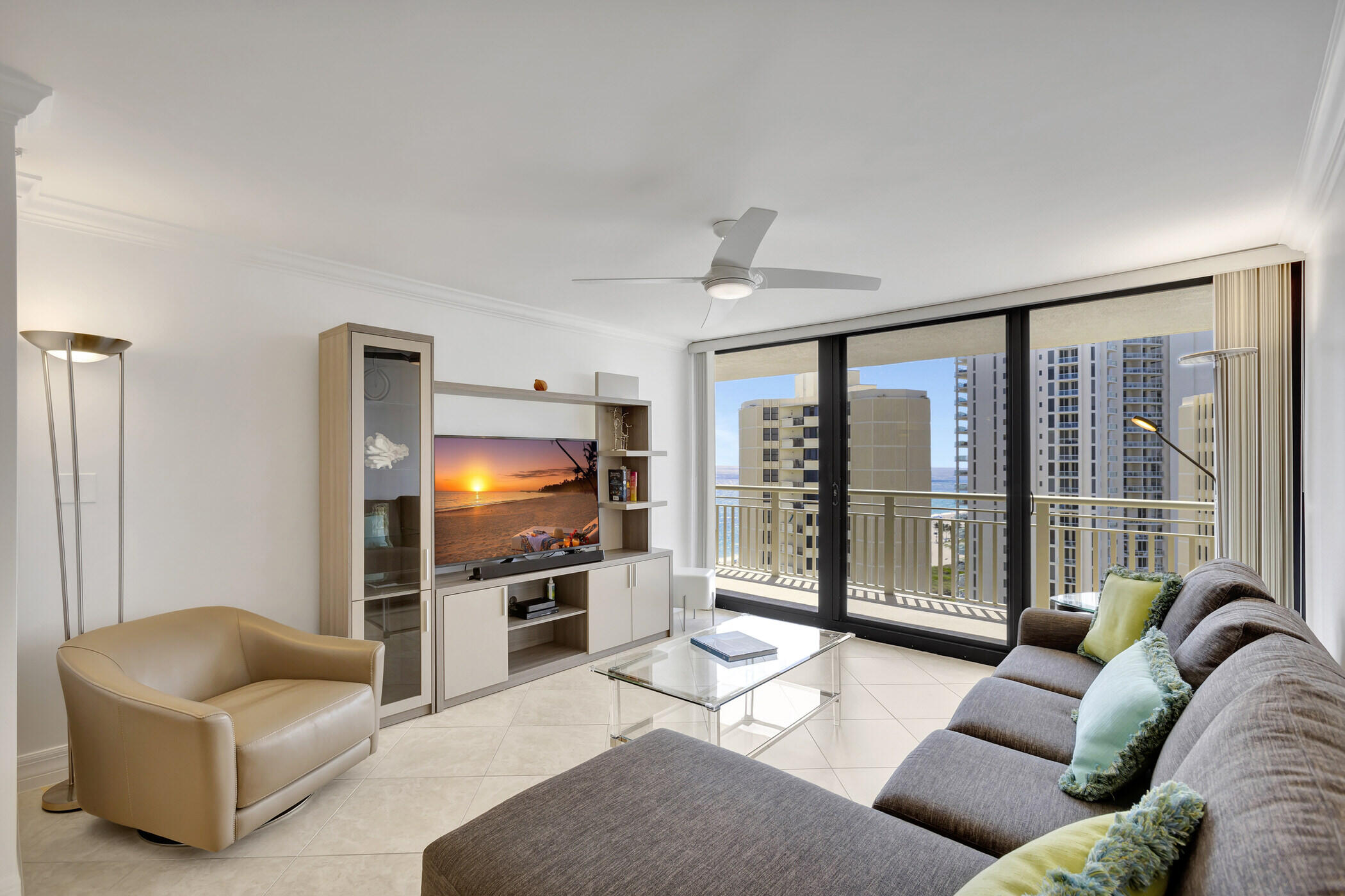 3000 N Ocean Drive 22 G Property Photo 6