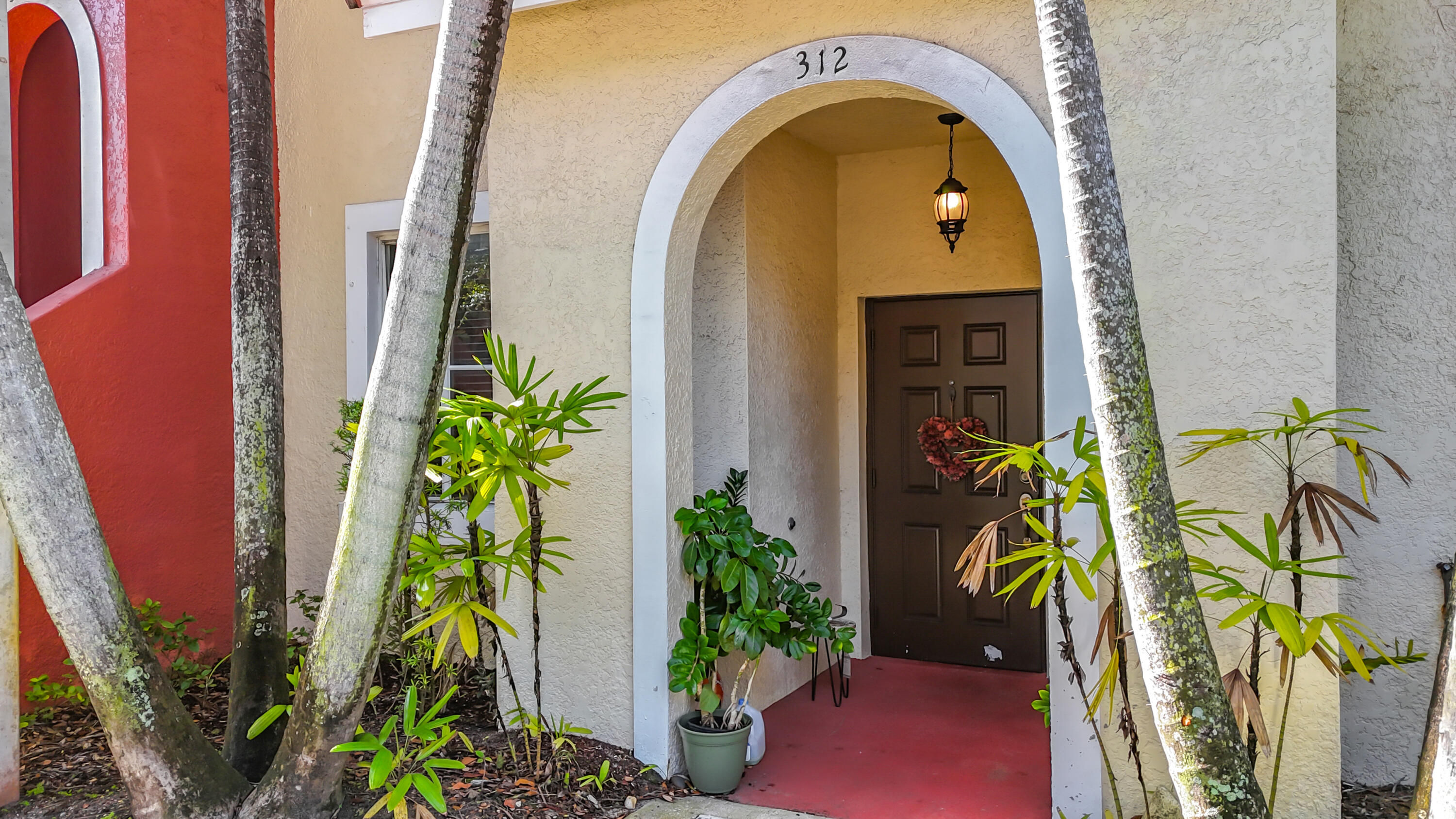 312 Bayfront Drive Property Photo 5