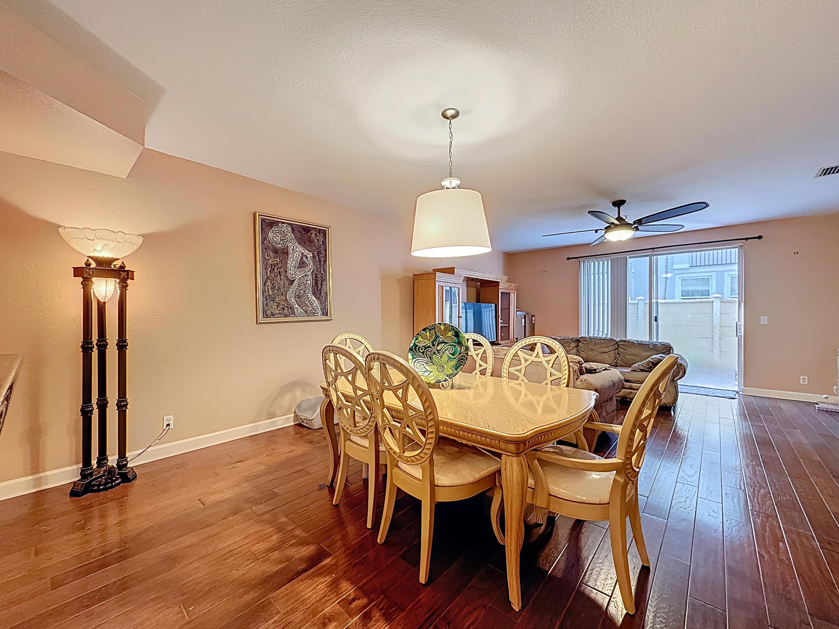 312 Bayfront Drive Property Photo 12